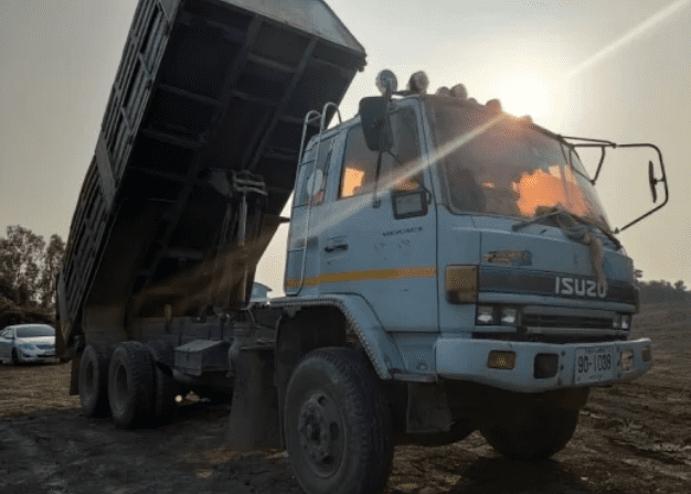 10ล้อดั๊มพ์มือสอง ISUZU