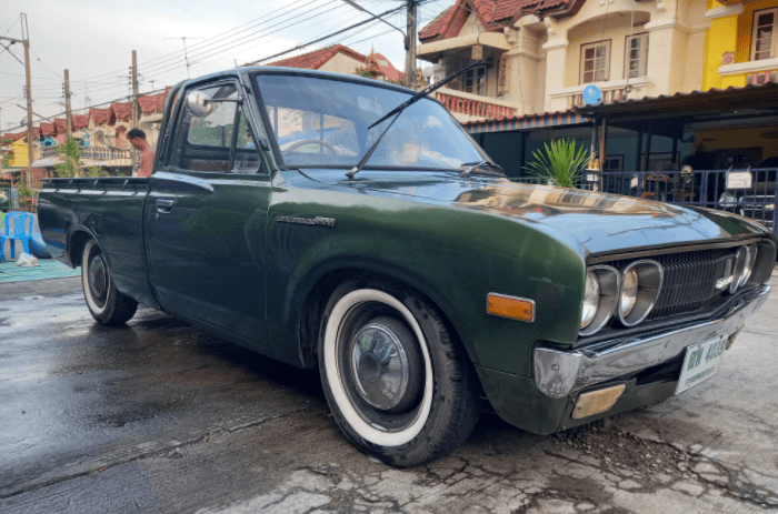 รถปิคอัพตอนเดียว DATSUN