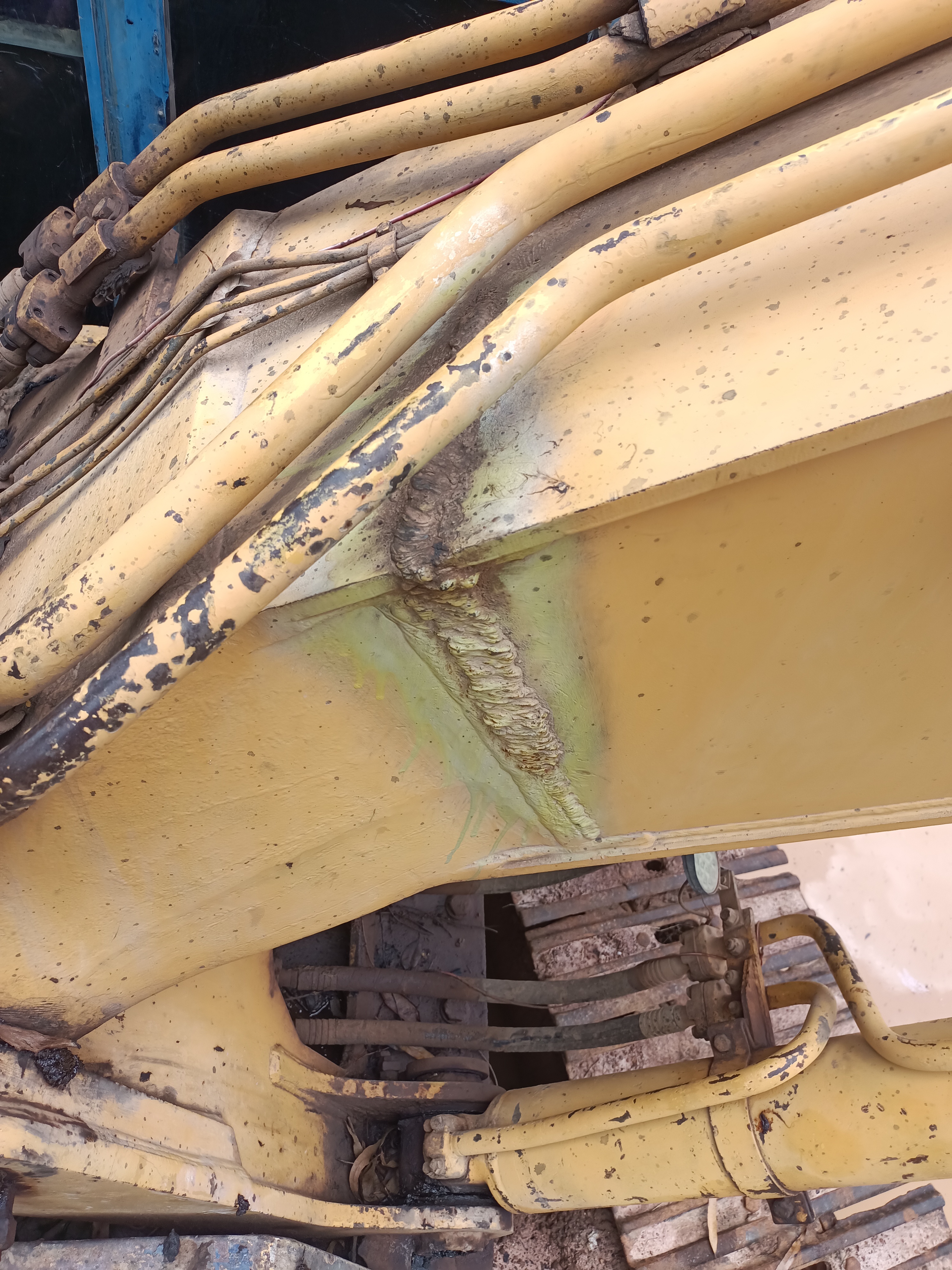 ขาย KOMATSU 200-5 พร้อมลงเลยครับคันนี้