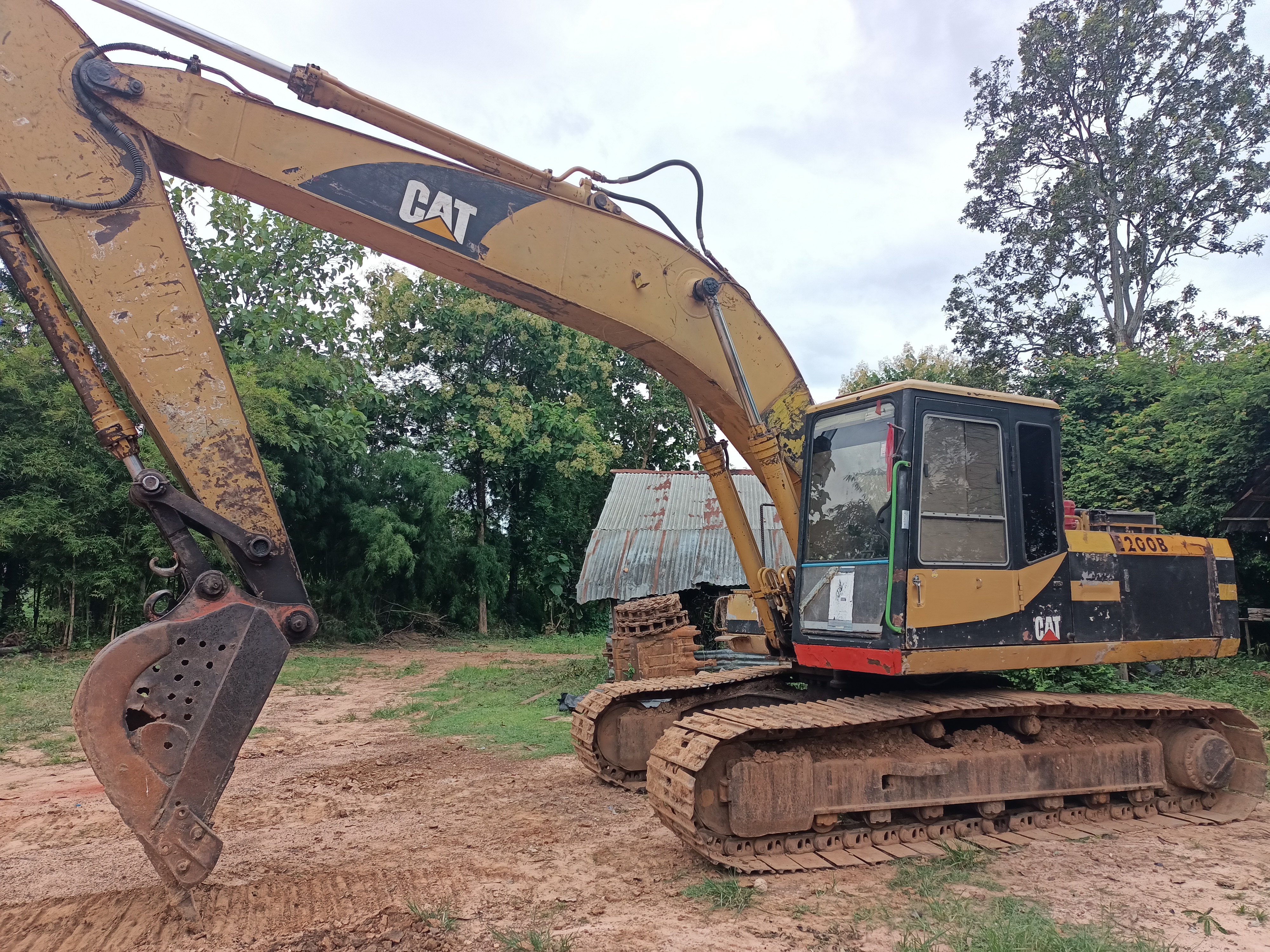 ขาย CAT E200B