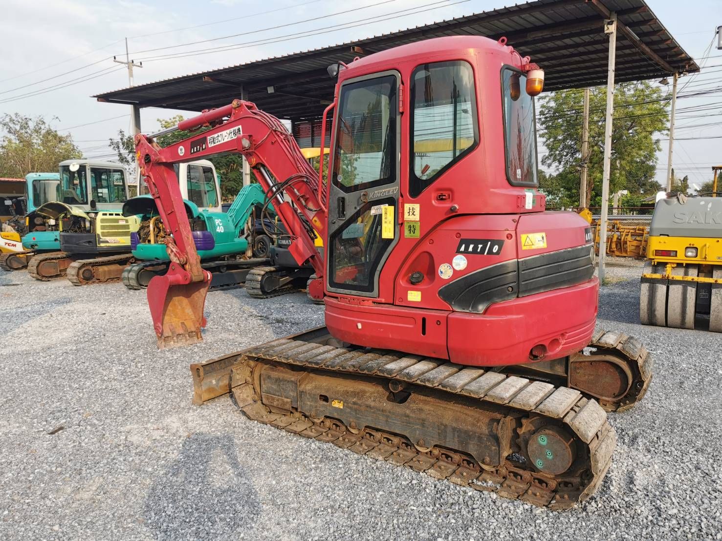 รถขุด 4ตัน KUBOTA U40-5 นำเข้าจากญี่ปุ่นโดยตรง พร้อมใช้ ปีใหม่ๆ