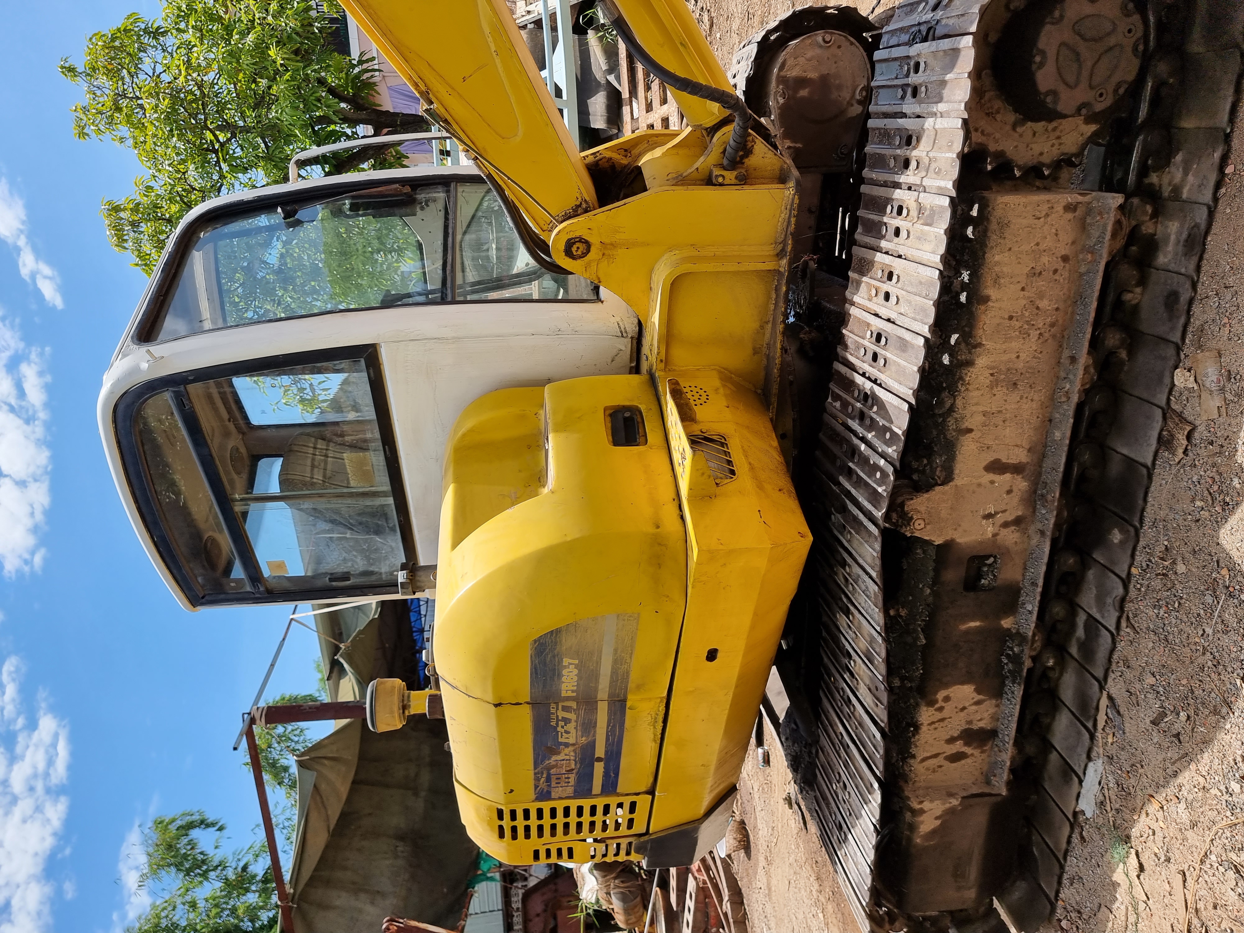 รถแบคโฮLovol