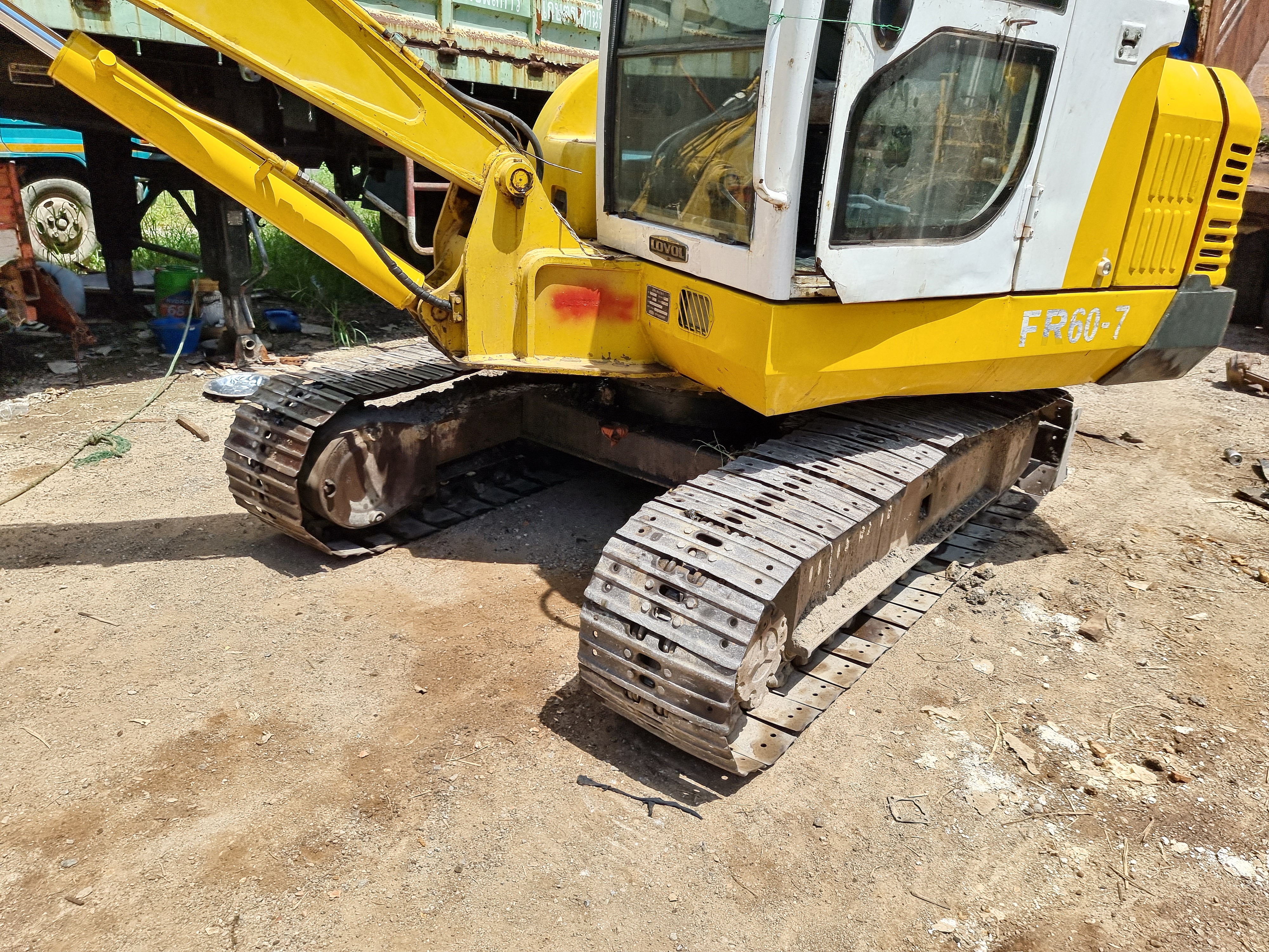 รถแบคโฮLovol