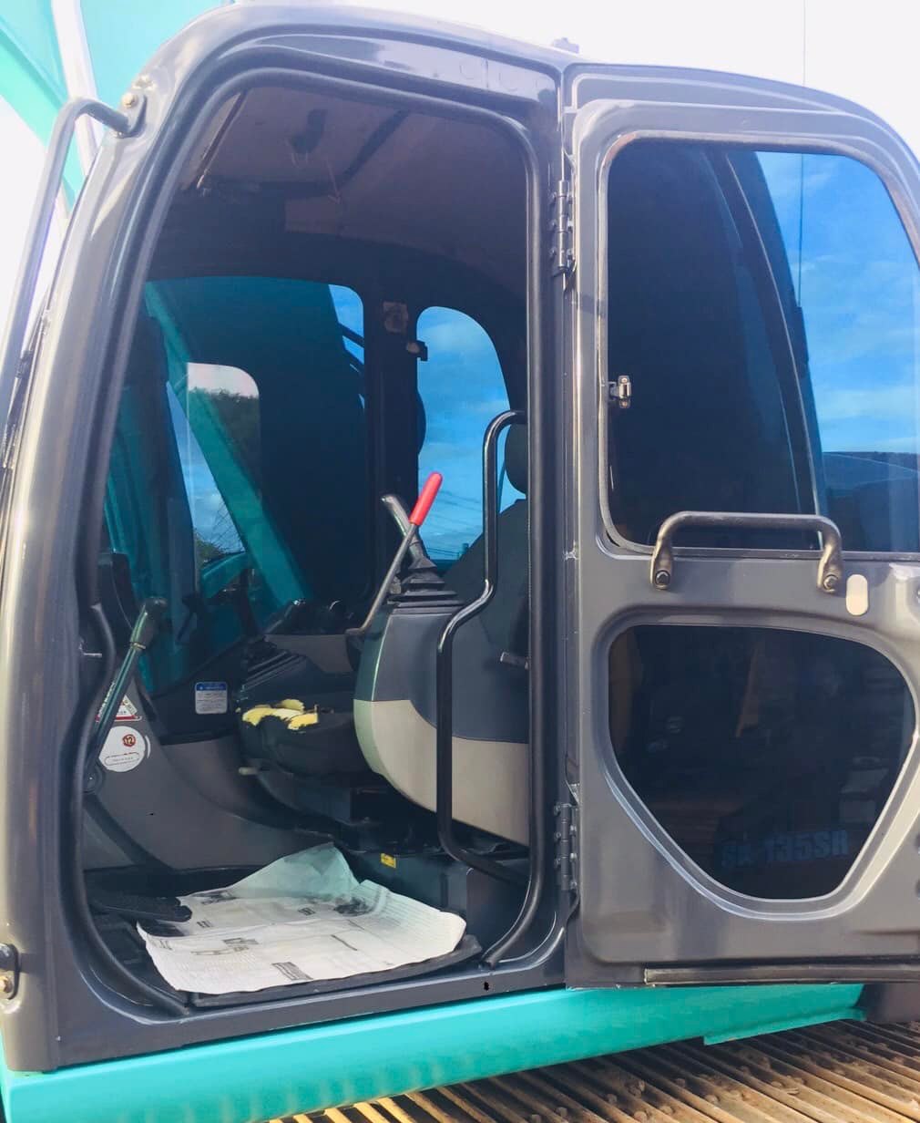 ขายตัวจี๊ด เมืองไทย 𝙆𝙤𝙗𝙚𝙡𝙘𝙤 𝙎𝙆135𝙔𝙔06 ราคาไม่แพง