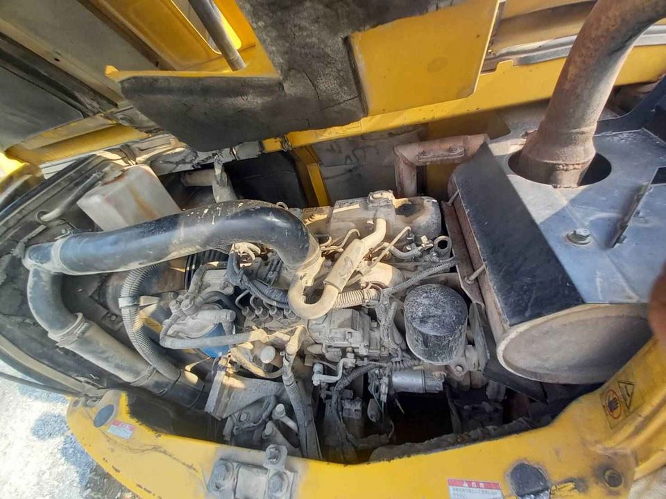 ขายแบคโฮ Kobelco SK70SR พร้อมใช้ 098-7155789 086-4631102 ขายแบคโฮ Kobelco SK70SR พร้อมใช้ 098-7155789 086-4631102