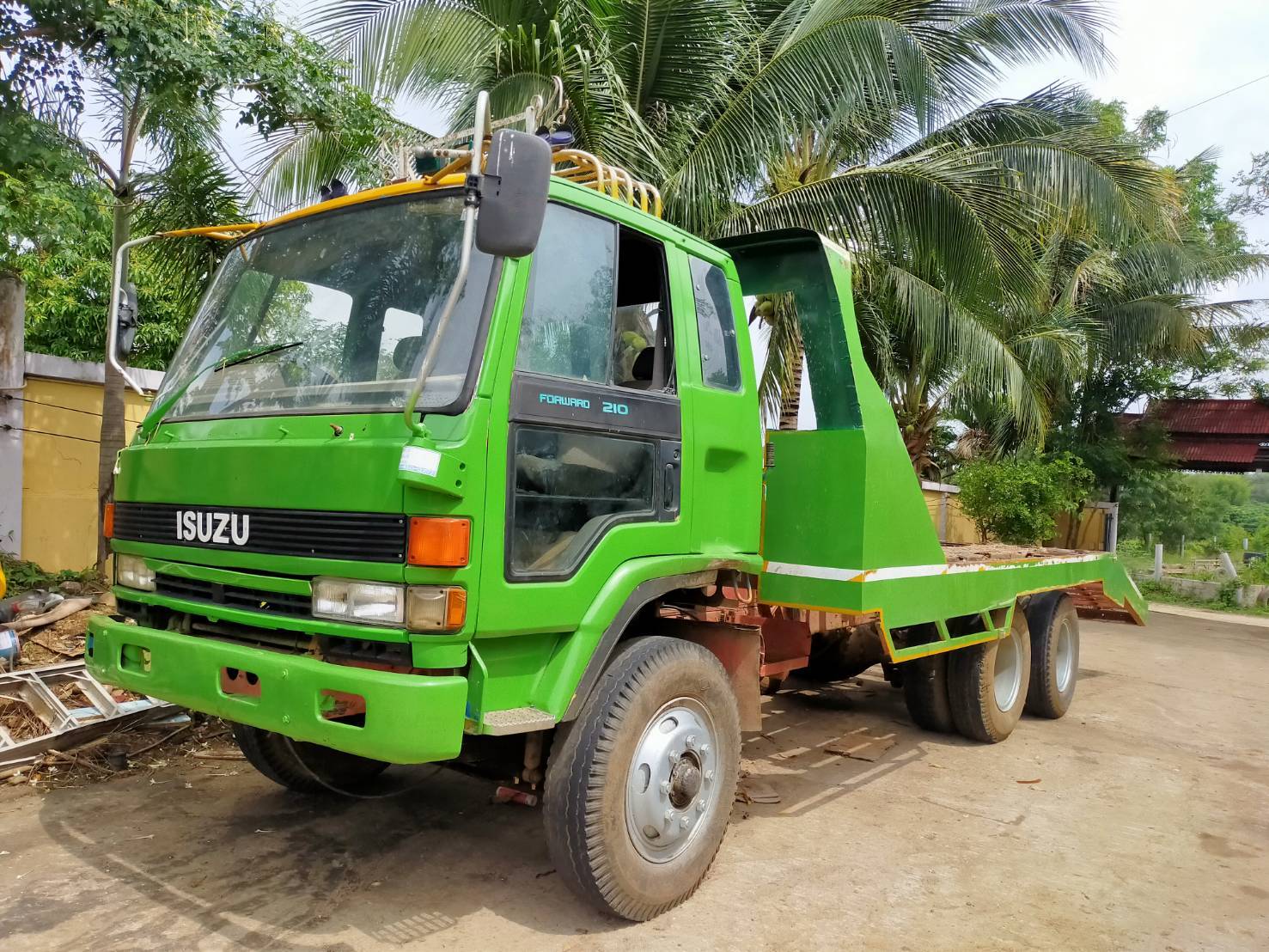 ขายเหมา 3คัน Sk200mark8-เทนเลอร์-ดั้ม 098-7155789 086-4631102 ขายเหมา 3คัน Sk200mark8-เทนเลอร์-ดั้ม 098-7155789 086-4631102