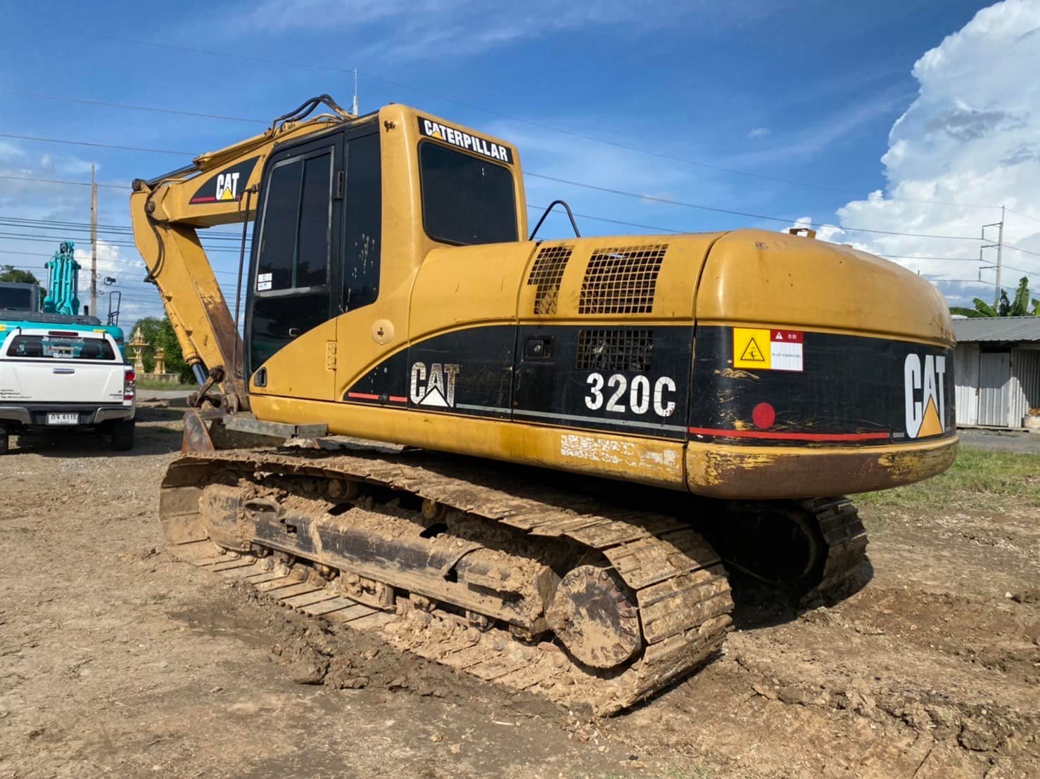 ขายแบคโฮ CAT 320C หล่อแรง 098-7155789 086-4631102