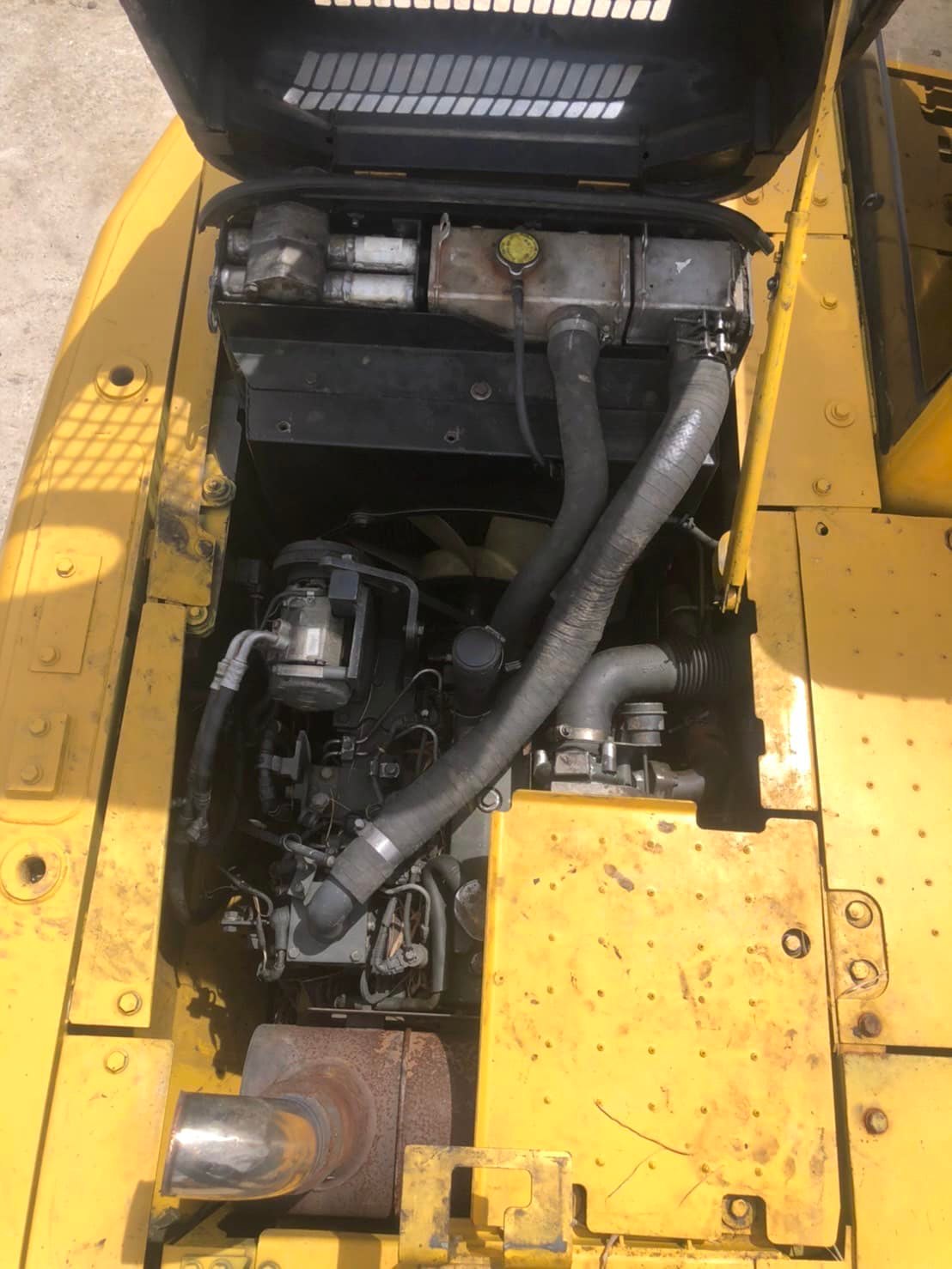 ขายแบคโฮ Komatsu PC130รุ่น8  พร้อมใช้ จัดไฟแนนซ์ได้