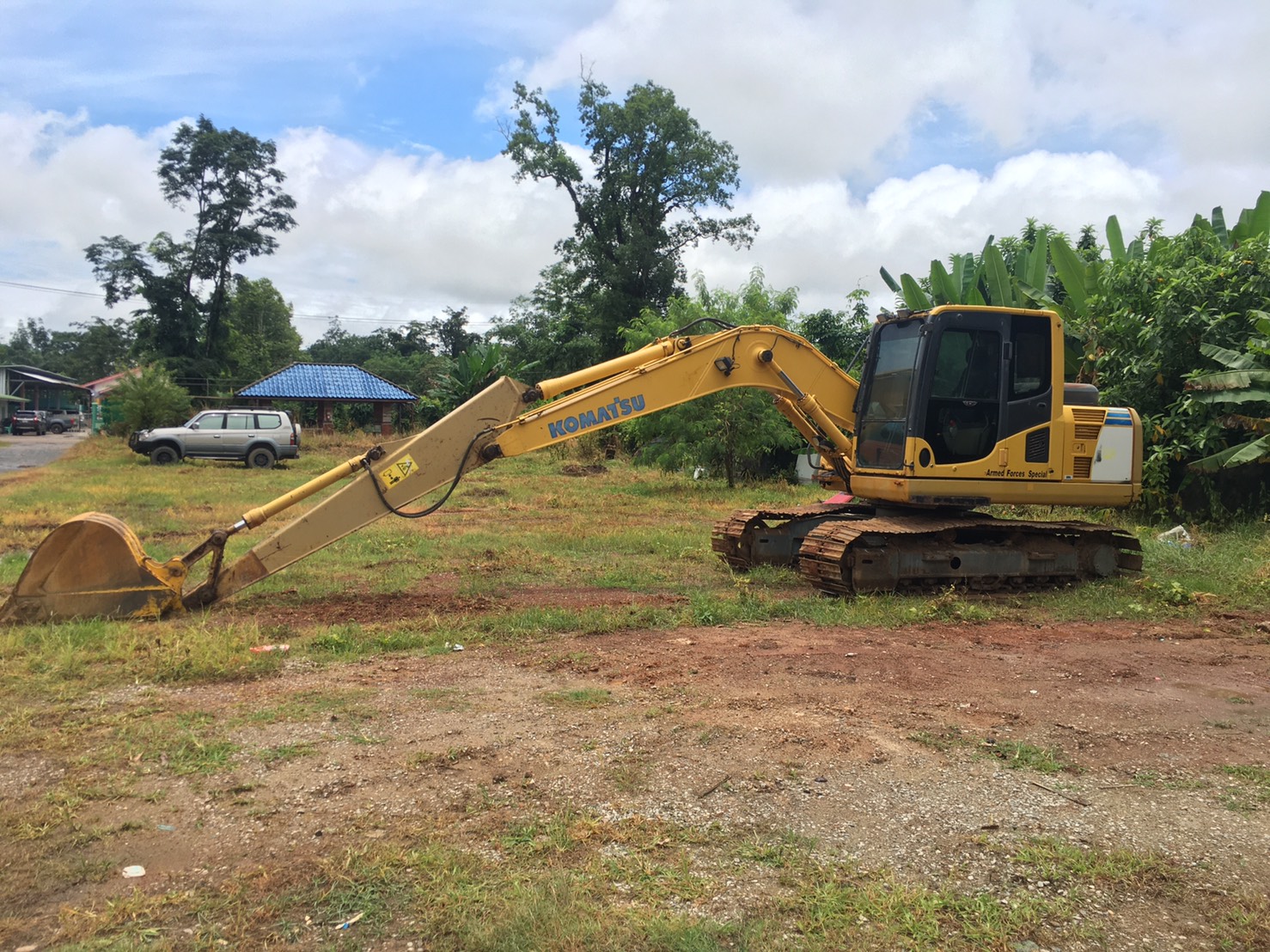 ขายแบคโฮ Komatsu PC130-8 ราคาไม่แรง พร้อมใช้งาน ขายแบคโฮ Komatsu PC130-8 ราคาไม่แรง พร้อมใช้งาน