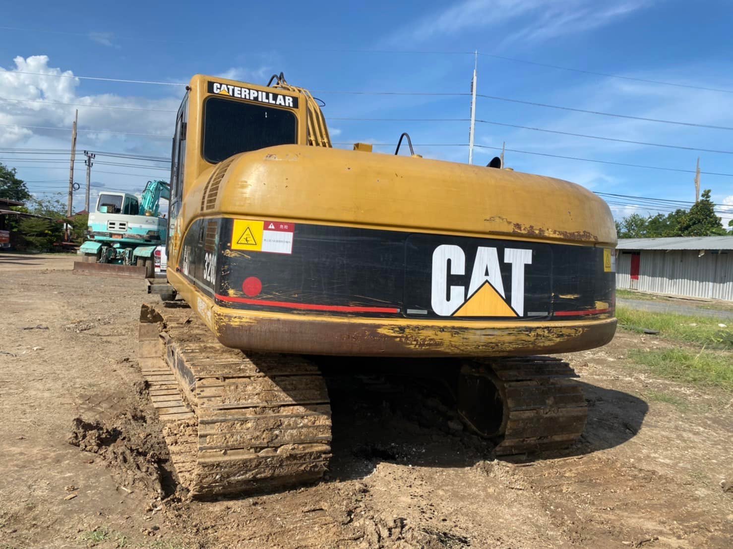 ขายแบคโฮ CAT 320C หล่อแรง 098-7155789 086-4631102