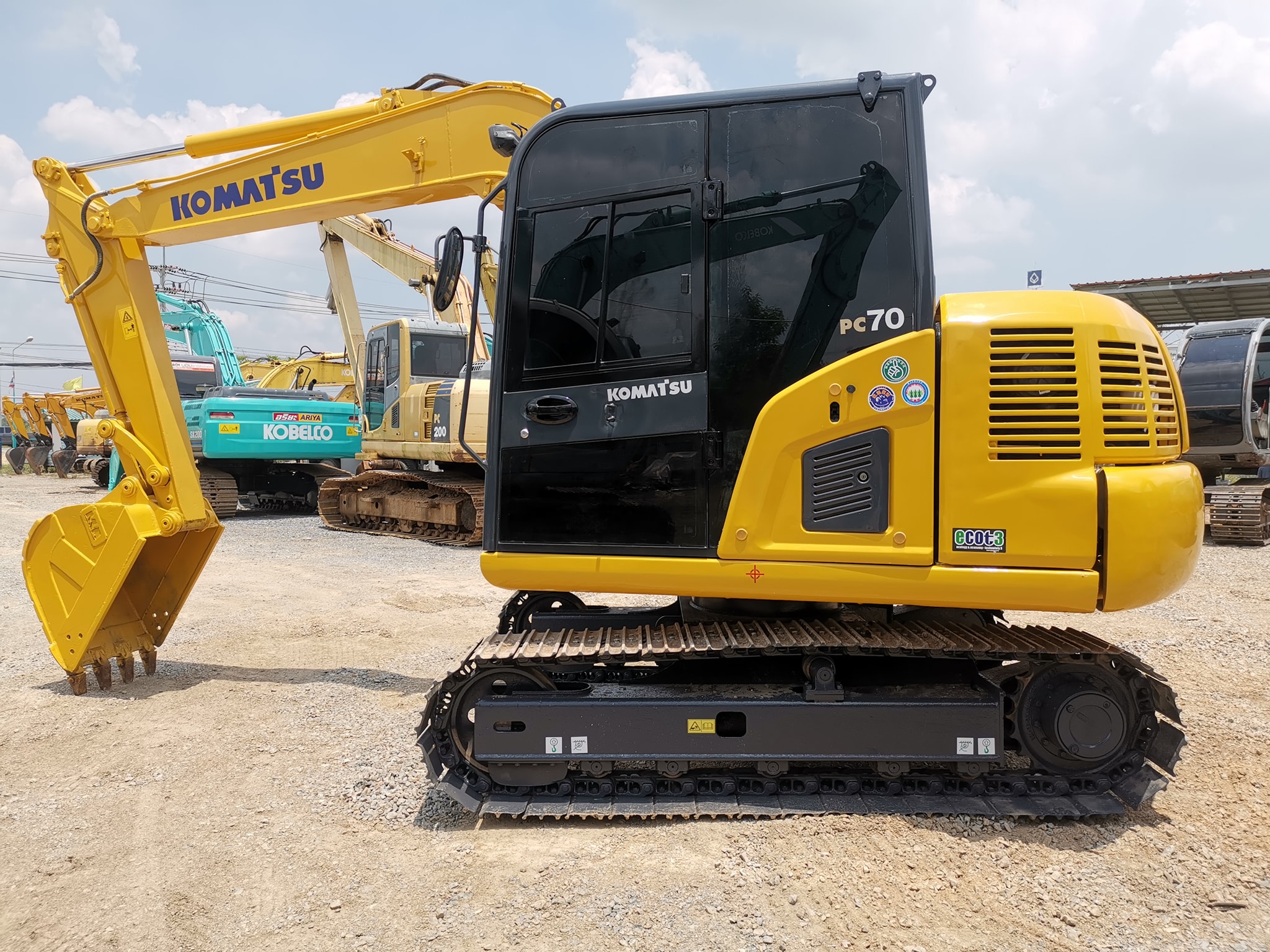 ขายแบคโฮ Komatsu PC70-8 098-7155789 086-4631102 