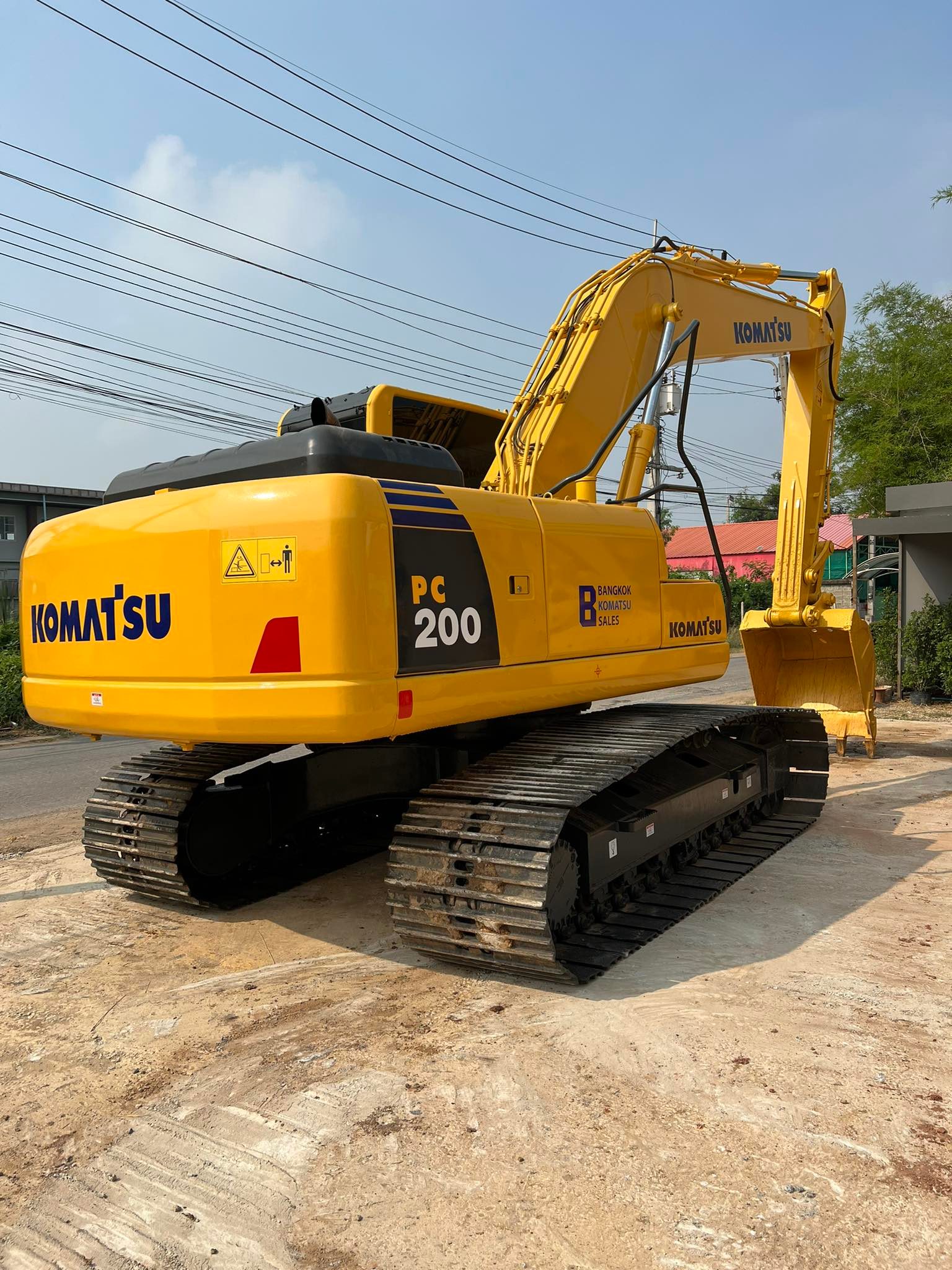 ขายแบคโฮ Komatsu PC200-8 098-7155789 086-4631102
