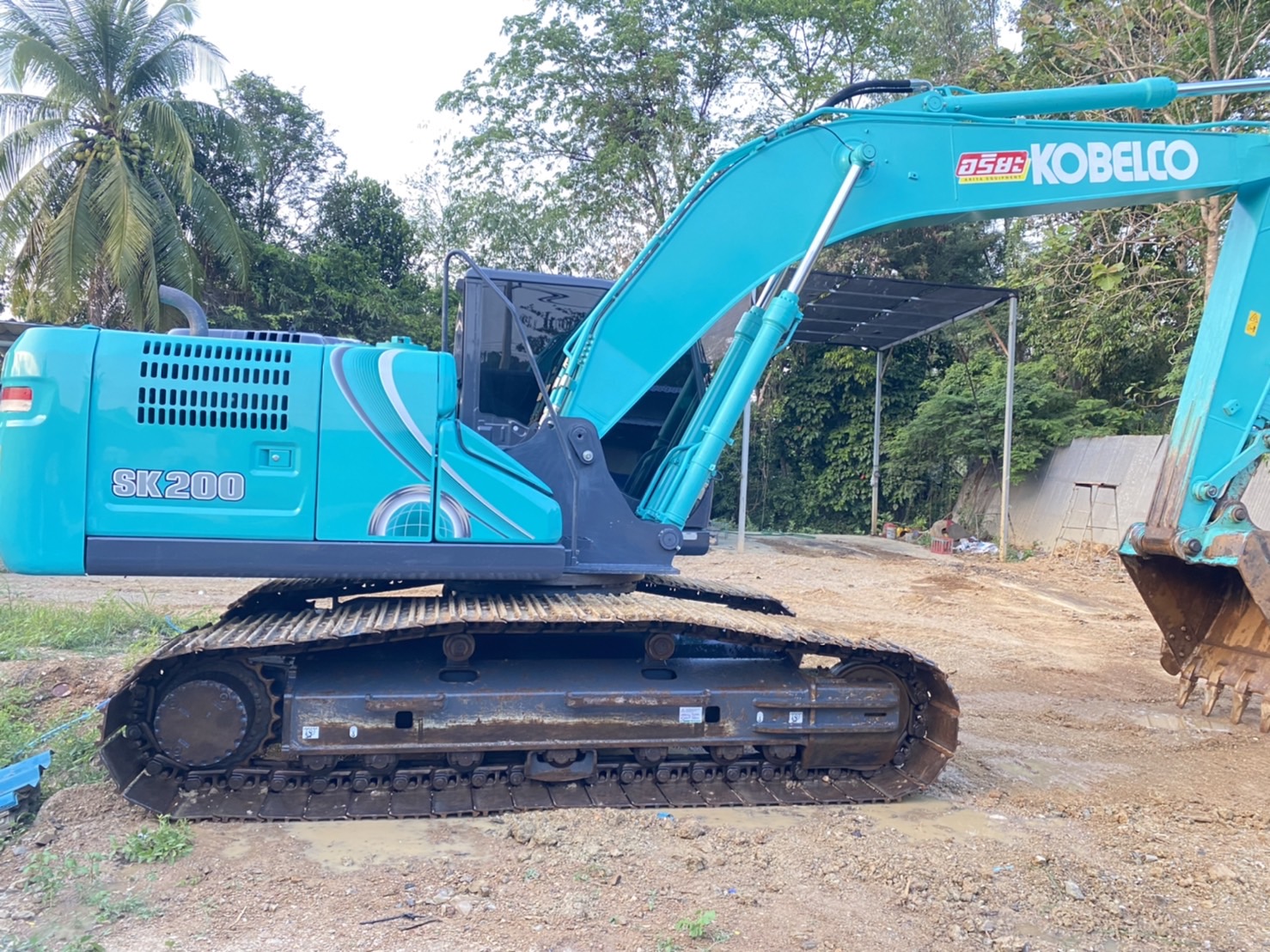 ขาย Kobelco Sk200mark10 2.095 ชั่วโมง 098-7155789 086-4631102