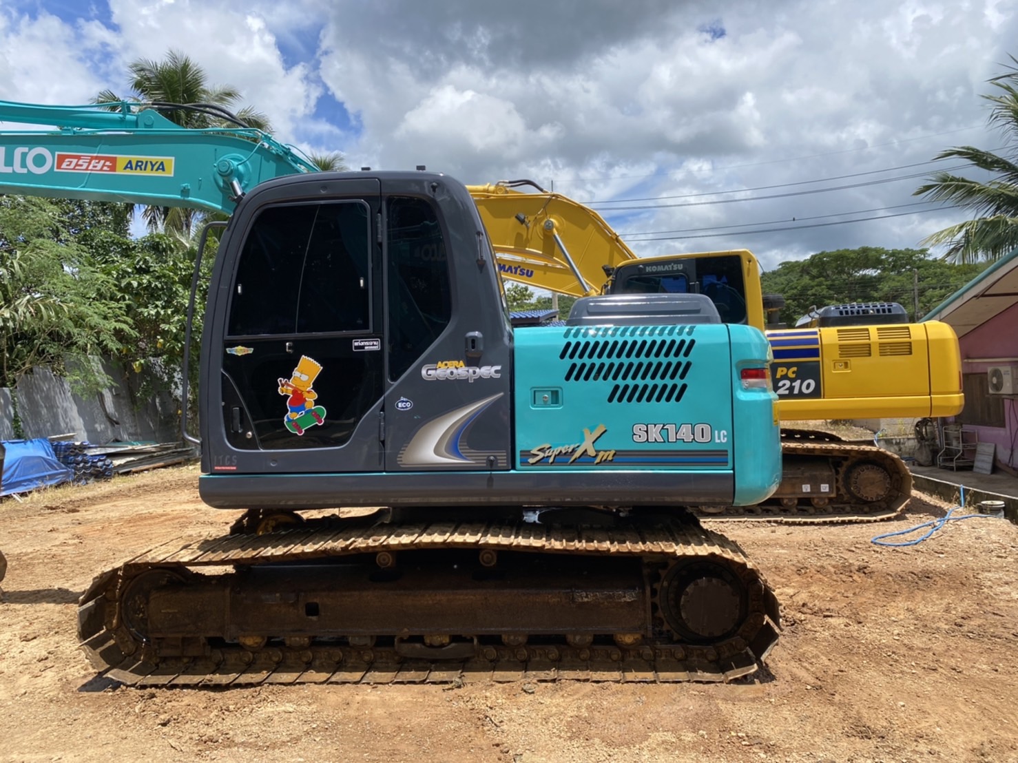 ขายแบคโฮ Kobelco SK140Super หล่อๆประเทศไทย 098-7155789 086-4631102