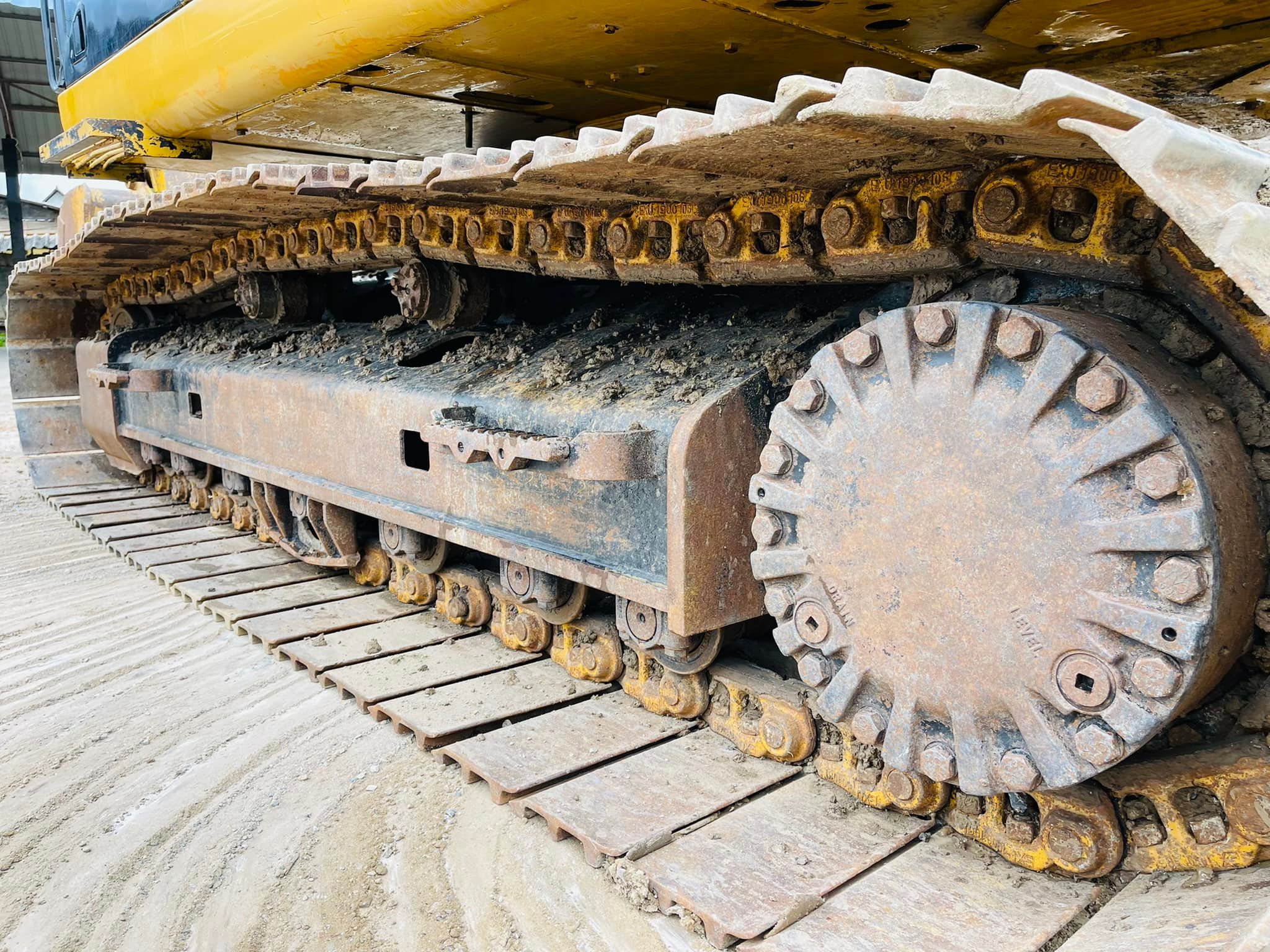 ขายรถแบคโฮ CAT 320DGC ดูรถที่ ราชบุรี ขายรถแบคโฮ CAT 320DGC ดูรถที่ ราชบุรี