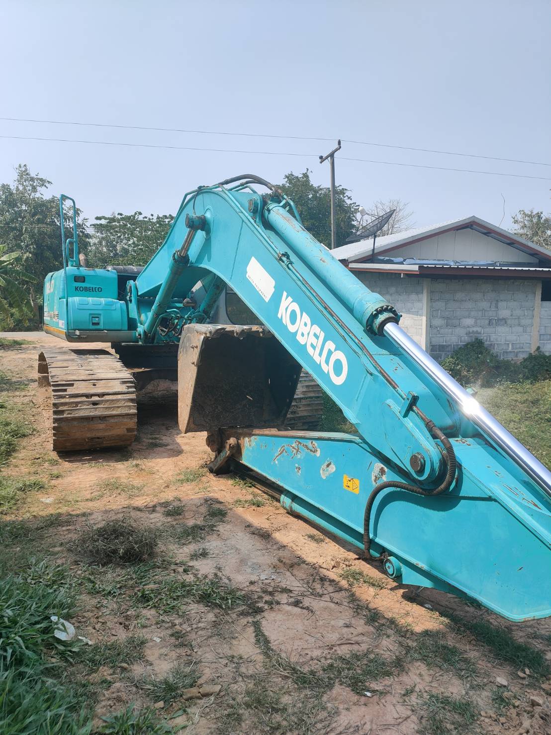 ขายแบคโฮ Kobelco SK200mark6Yn10Super รุ่นโครตฮิต ใช้หาเงิน
098-7155789   086-4631102