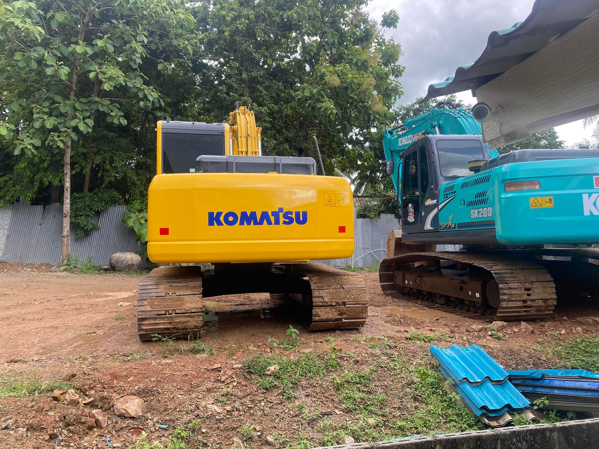 ขายแบคโฮ Komatsu PC130-8 พร้อมใช้ 098-7155789 086-4631102