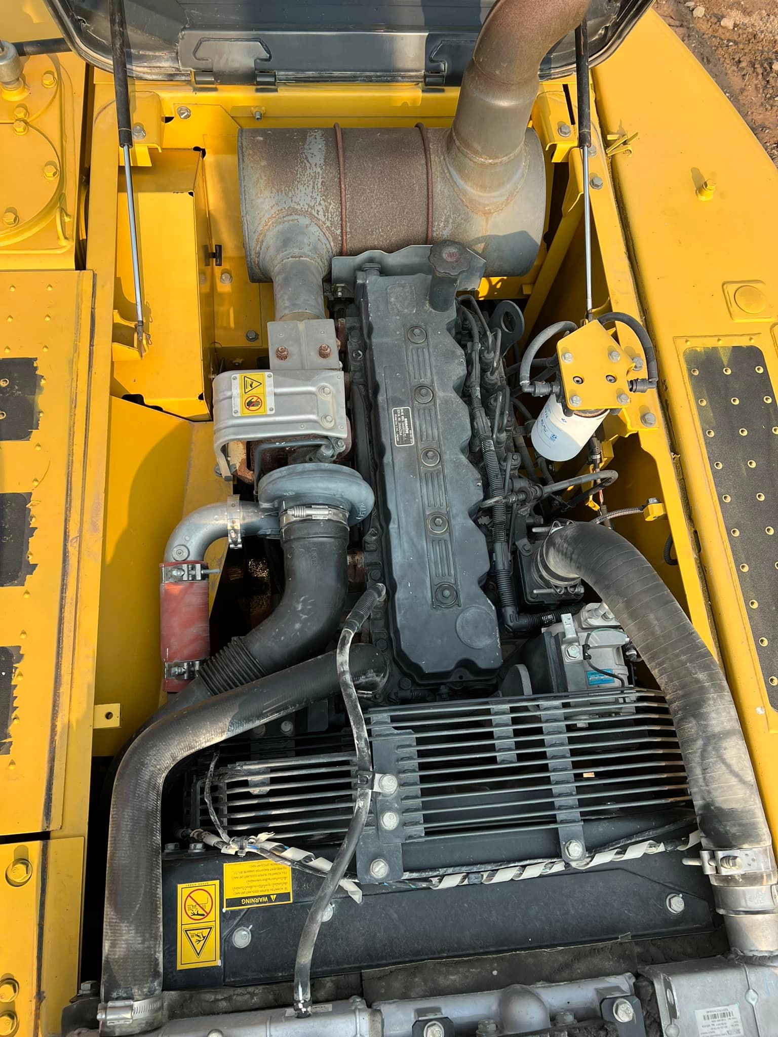 ขายแบคโฮ PC200-8MO  6.000 ชั่วโมง จัดไฟแนนซ์ได้
098-7155789 086-4631102