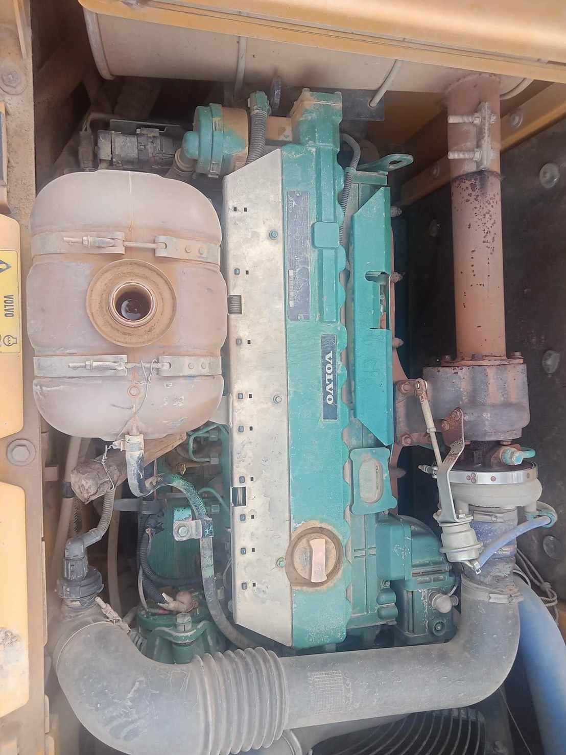 ขายรถแบคโฮ Volvo ec210B prime ราคาไม่แพง 086-4631102