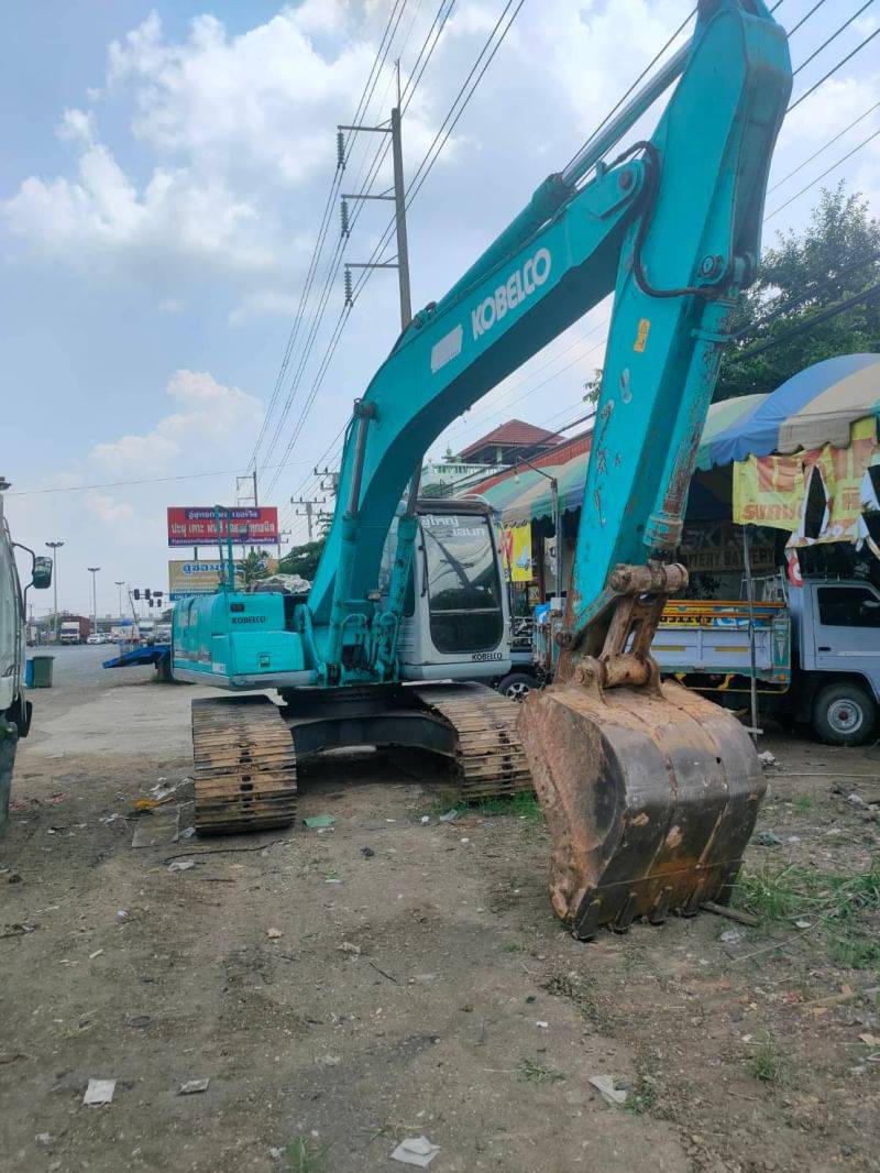 ขายแบคโฮ Kobelco SK200mark6Yn10Super รุ่นโครตฮิต ใช้หาเงิน
098-7155789   086-4631102