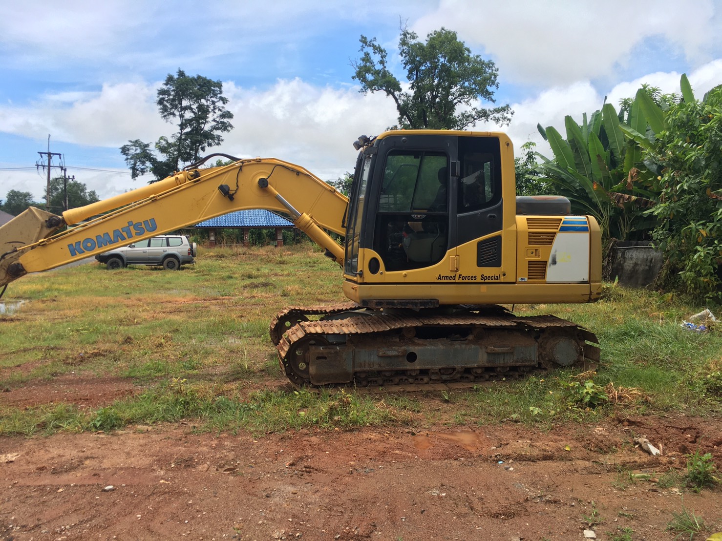 ขายแบคโฮ Komatsu PC130-8 ราคาไม่แรง พร้อมใช้งาน