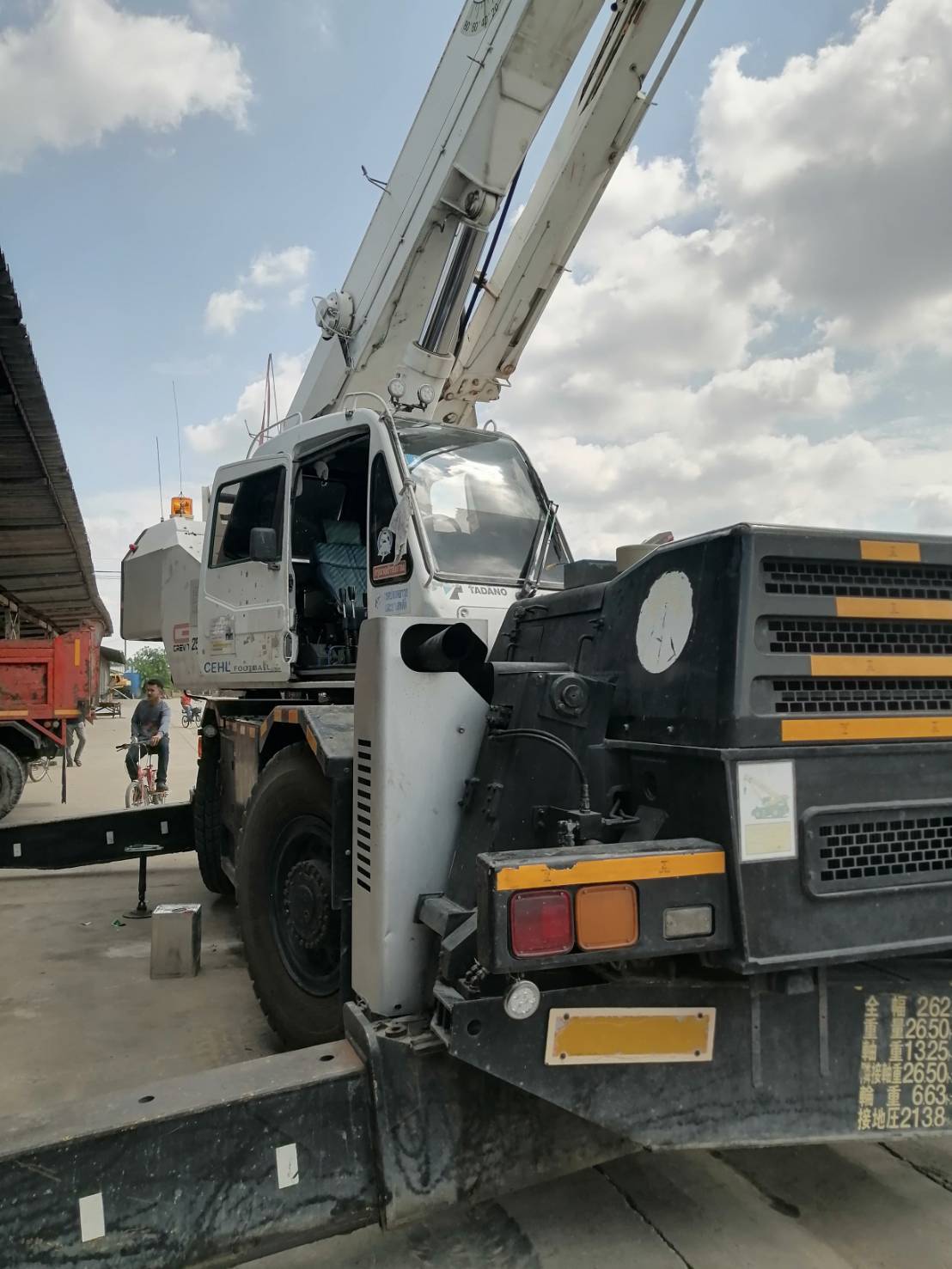 TADANO TR250m6 สัญญาณไฟ output ไม่จ่าย จากAML ยืดบูมท่อนออกแต่เก็บไม่ได้ TADANO TR250m6 สัญญาณไฟ output ไม่จ่าย จากAML ยืดบูมท่อนออกแต่เก็บไม่ได้
