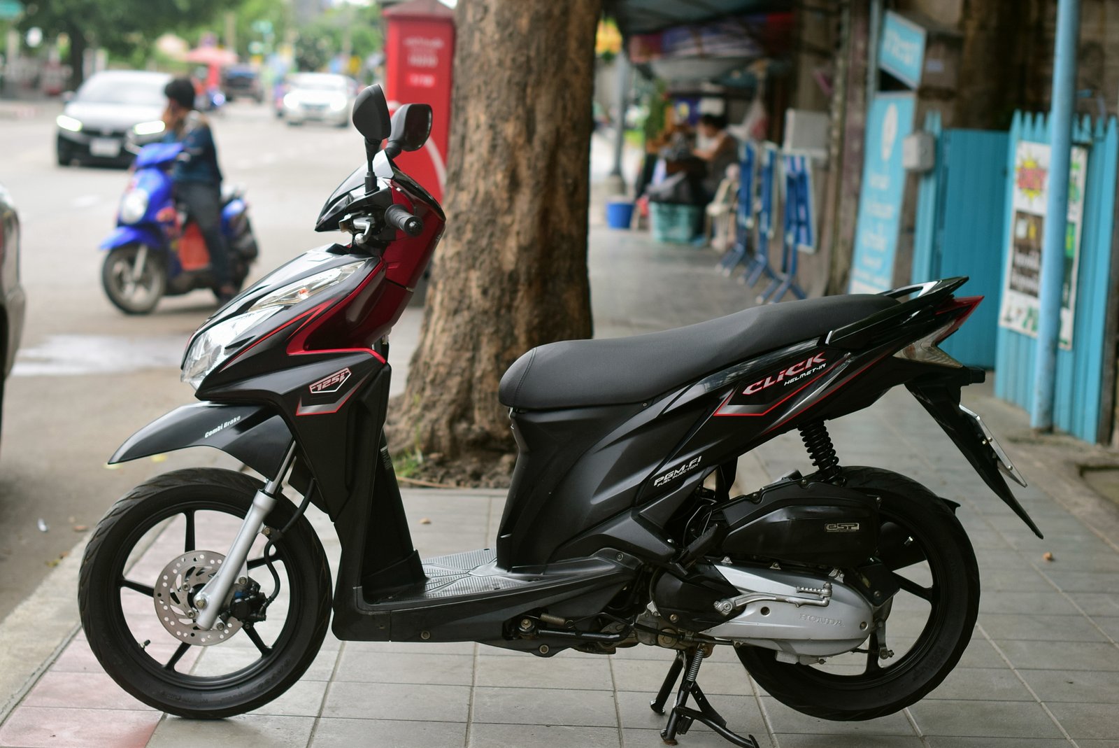 click 125i ท็อปล้อแม็กซ์ เครื่องนิ่มๆเลย