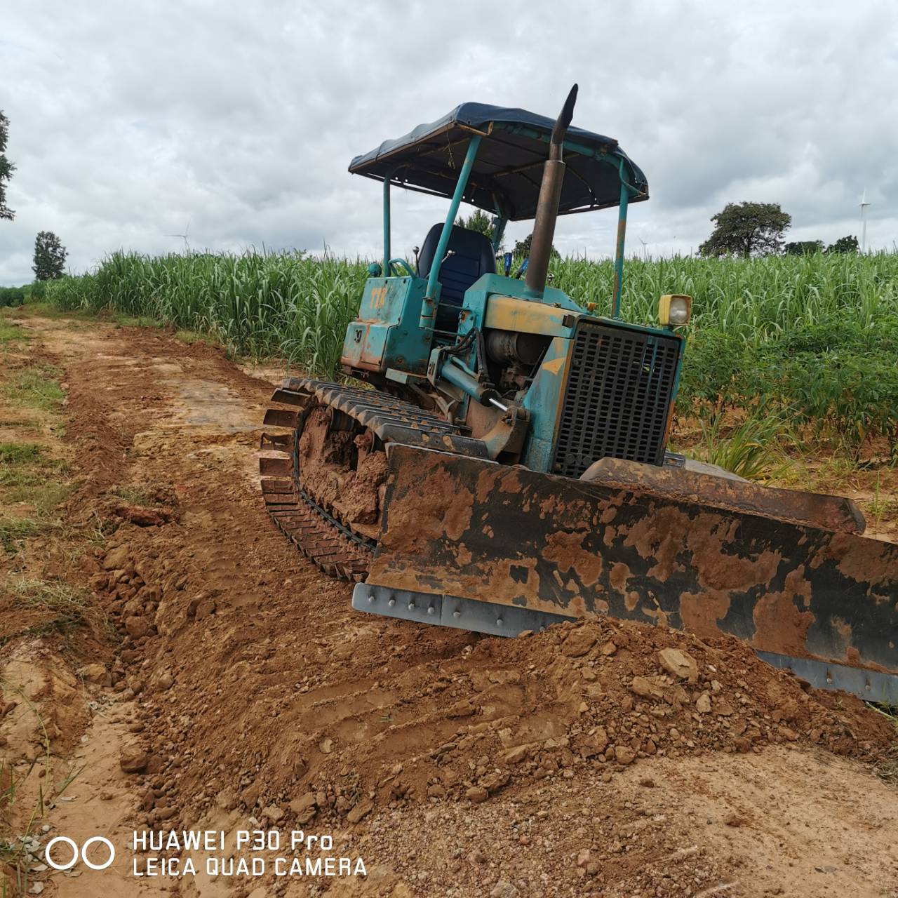 รถแทรกเตอร์