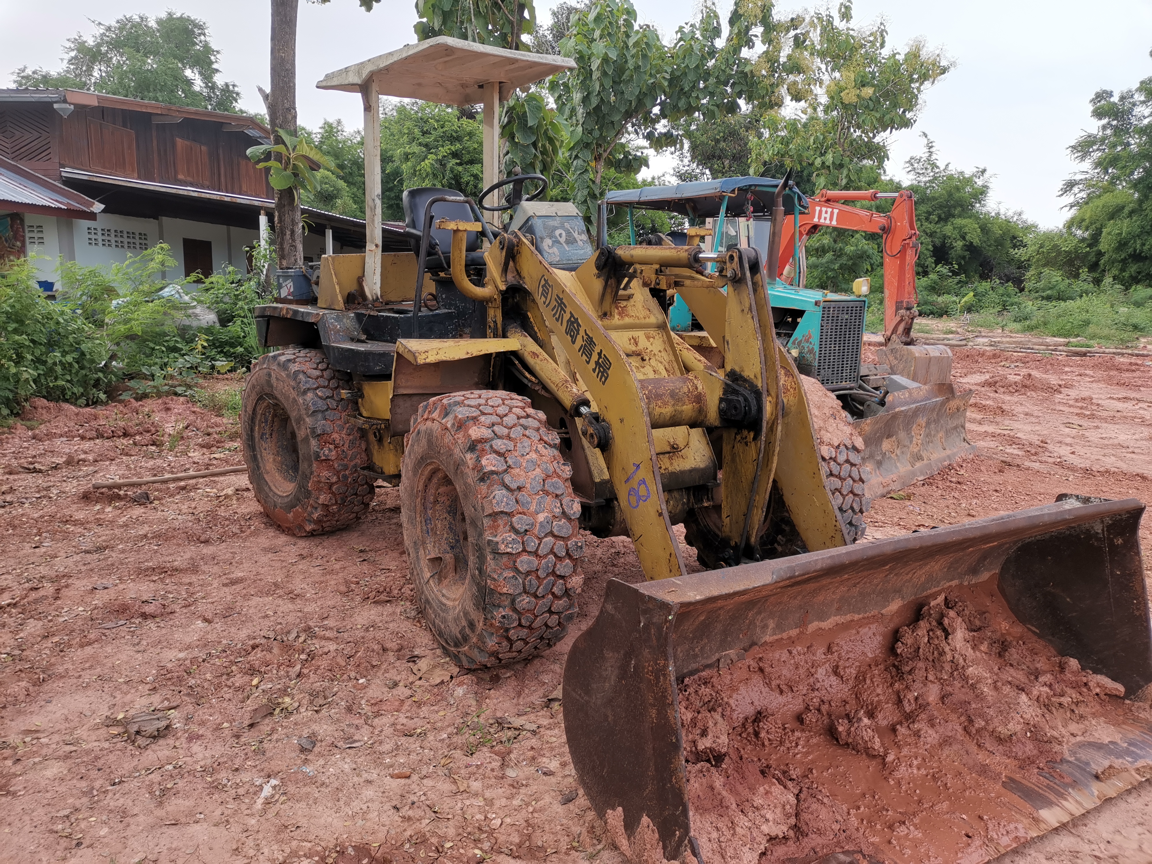 รถตักเอวอ่อน KOMATSU WA50-1