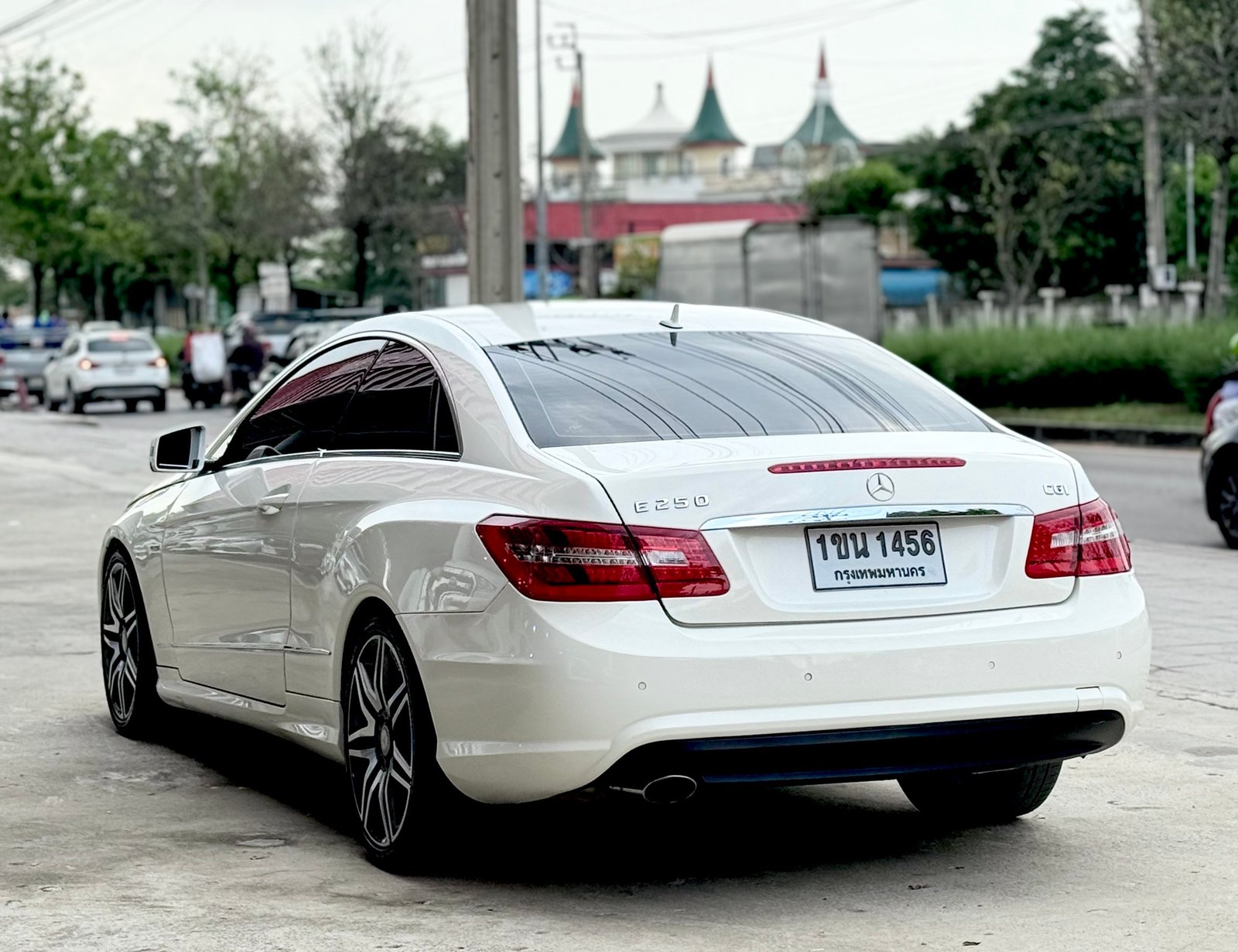 E250 CGI Coupe W207 สมบูรณ์ ไม่เคยชน ฟรีดาวน์ E250 CGI Coupe W207 สมบูรณ์ ไม่เคยชน ฟรีดาวน์
