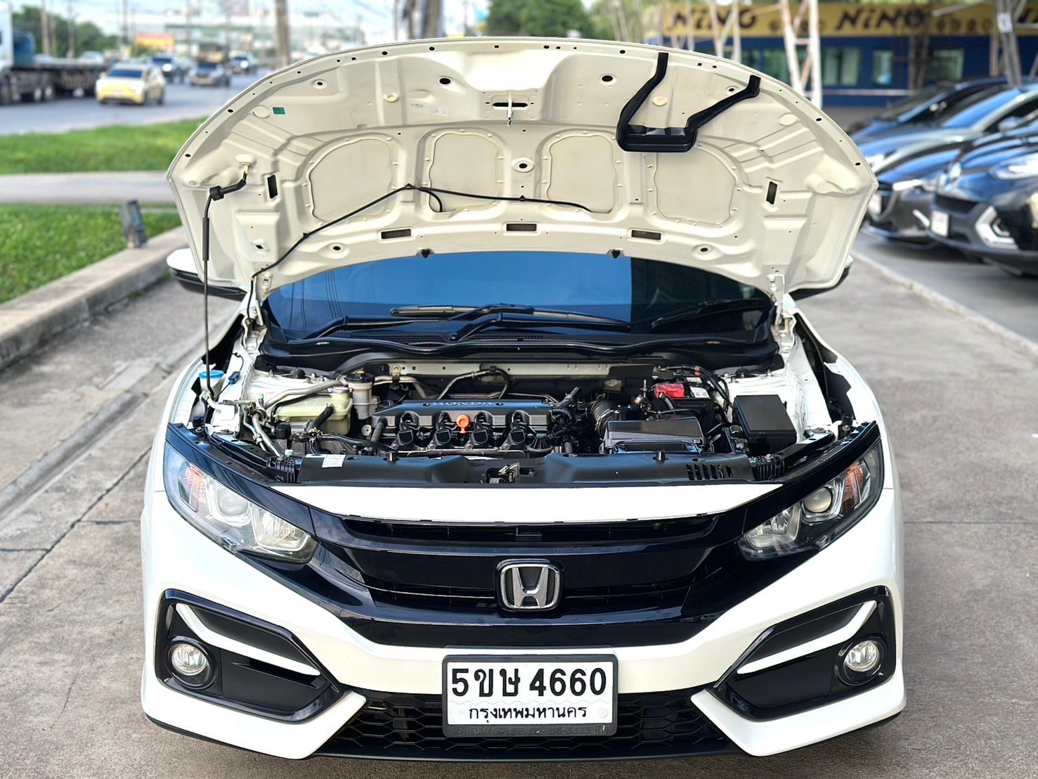 Civic FC 1.8EL แต่งหน้าRS รถบ้านแท้ ไม่เคยชน Civic FC 1.8EL แต่งหน้าRS รถบ้านแท้ ไม่เคยชน