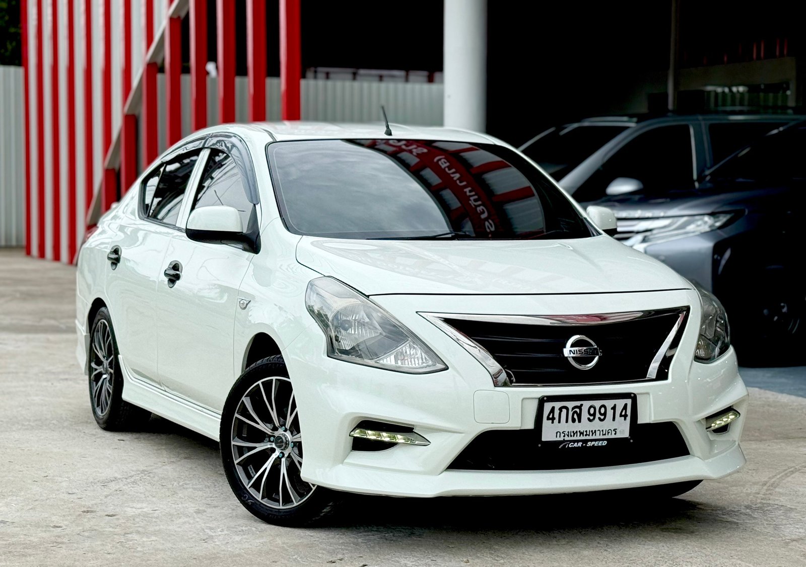 Almera 1.2E Sportech สวยมีเสน่ห์ สมบูรณ์ ประหยัดน้ำมัน