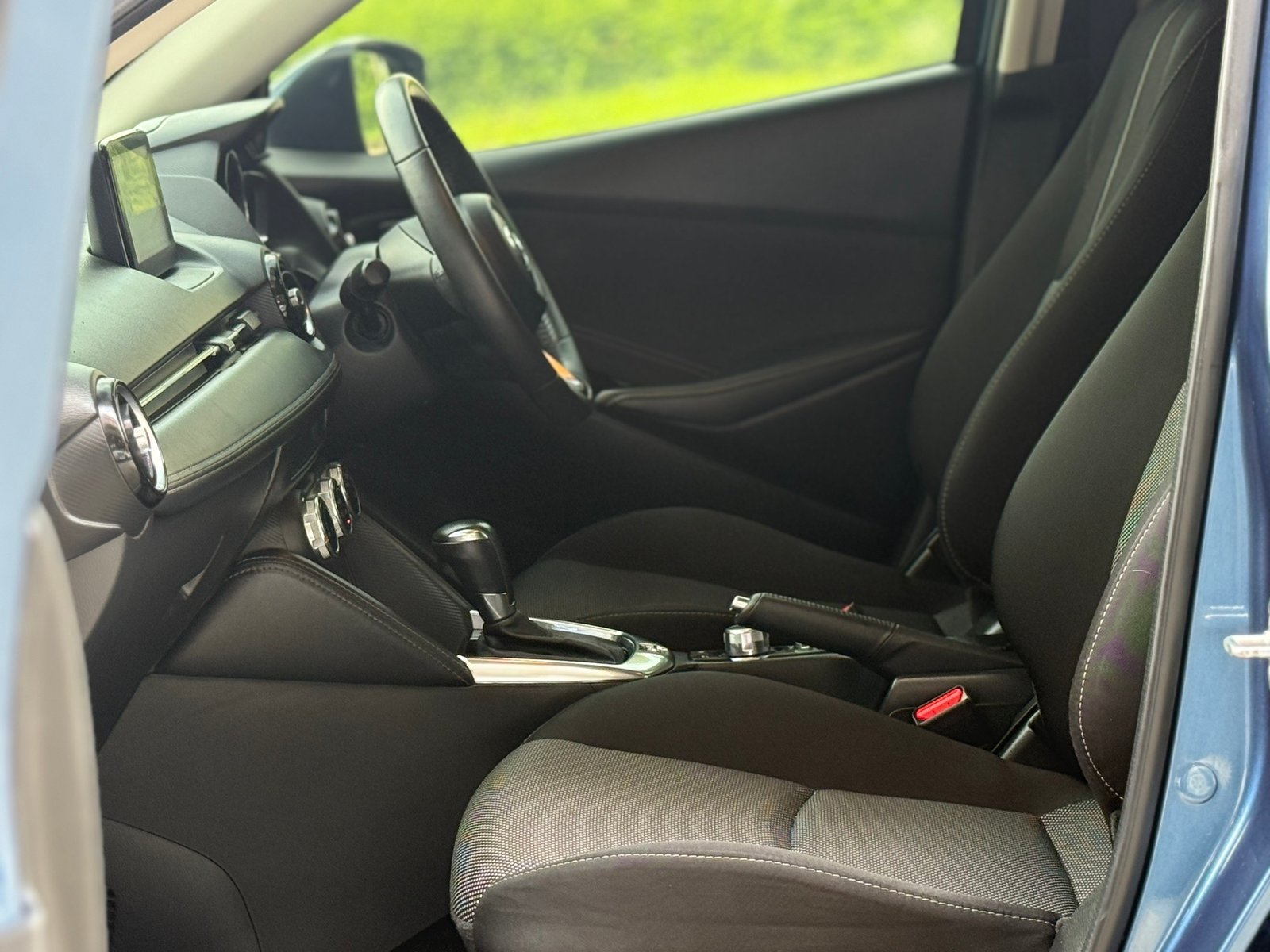 Mazda2 1.3 High Connect มือเดียว ใช้น้อย ไมเนอร์เช้นจ์แท้