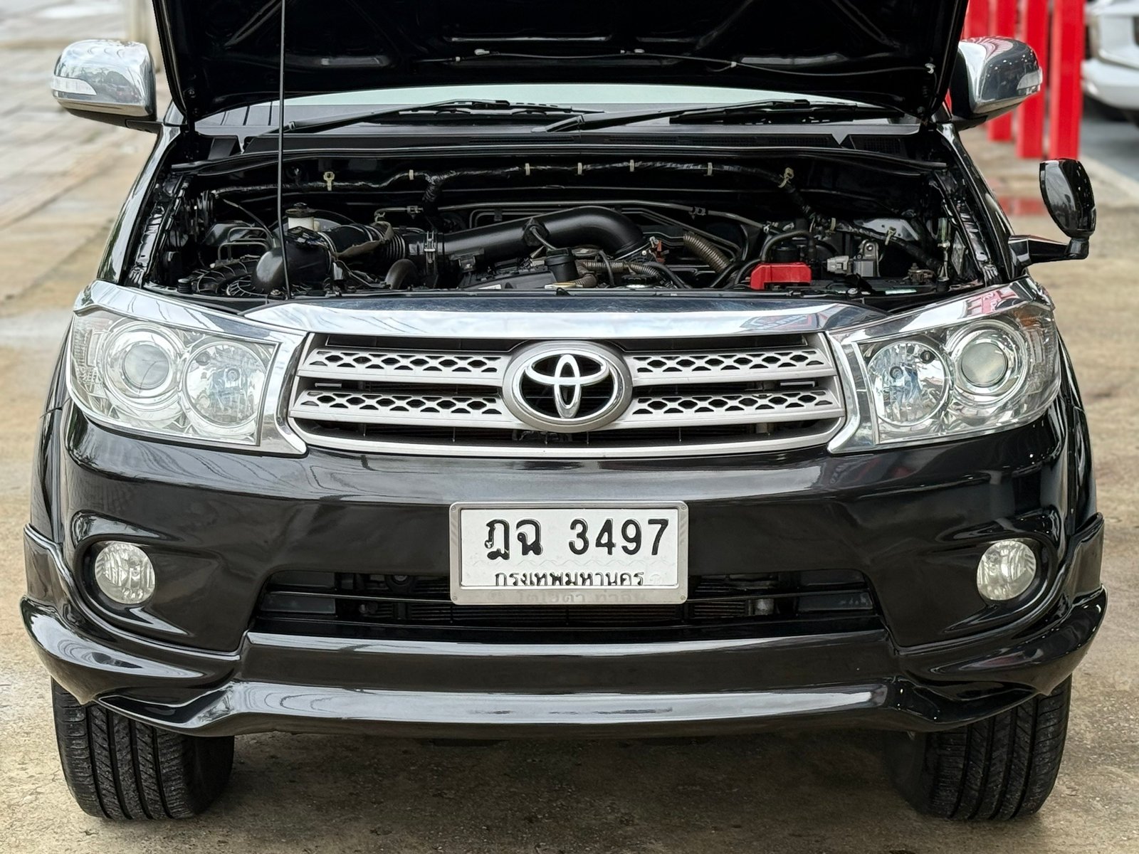 Fortuner 2.7V Auto มือเดียว เบนซิน 2WD ฟรีดาวน์ Fortuner 2.7V Auto มือเดียว เบนซิน 2WD ฟรีดาวน์