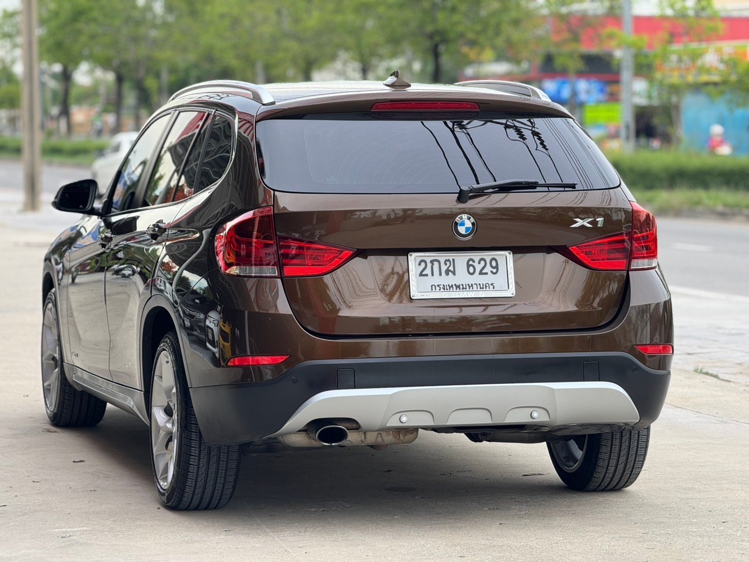 X1 2.0i X-Line Top ไมเนอร์เชนจ์แท้ พวงมาลัยเบาแล้ว X1 2.0i X-Line Top ไมเนอร์เชนจ์แท้ พวงมาลัยเบาแล้ว