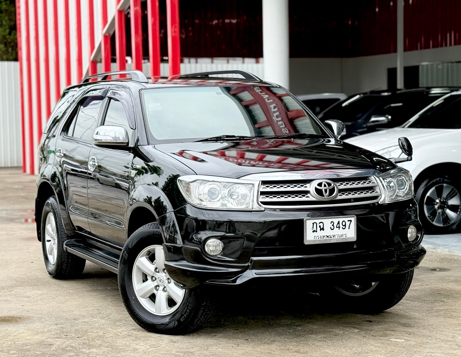Fortuner 2.7V Auto มือเดียว เบนซิน 2WD ฟรีดาวน์