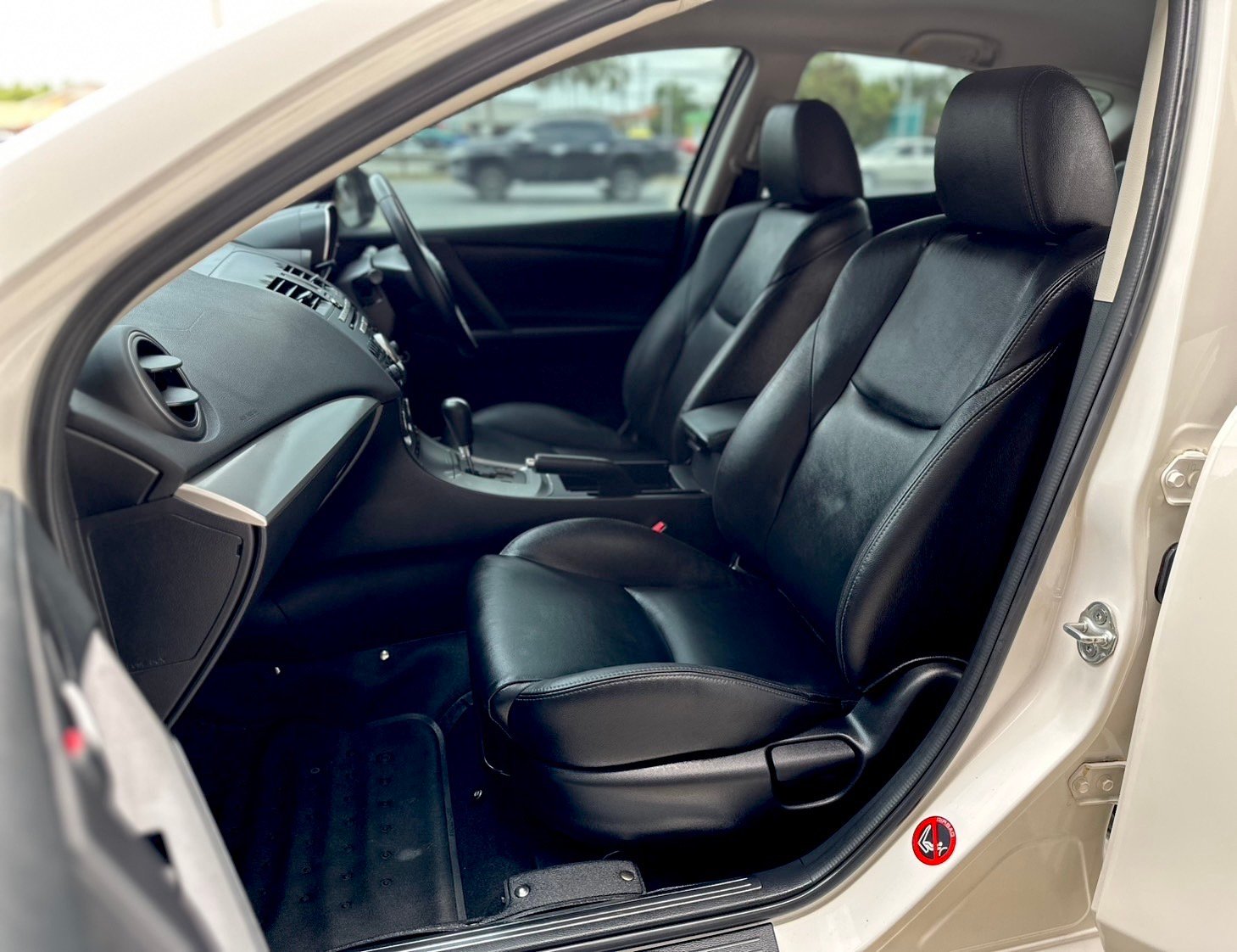 Mazda3 Sport 1.6 มือเดียว ใช้น้อย สภาพหายาก ไม่เคยชน เครดิตดีฟรีดาวน์