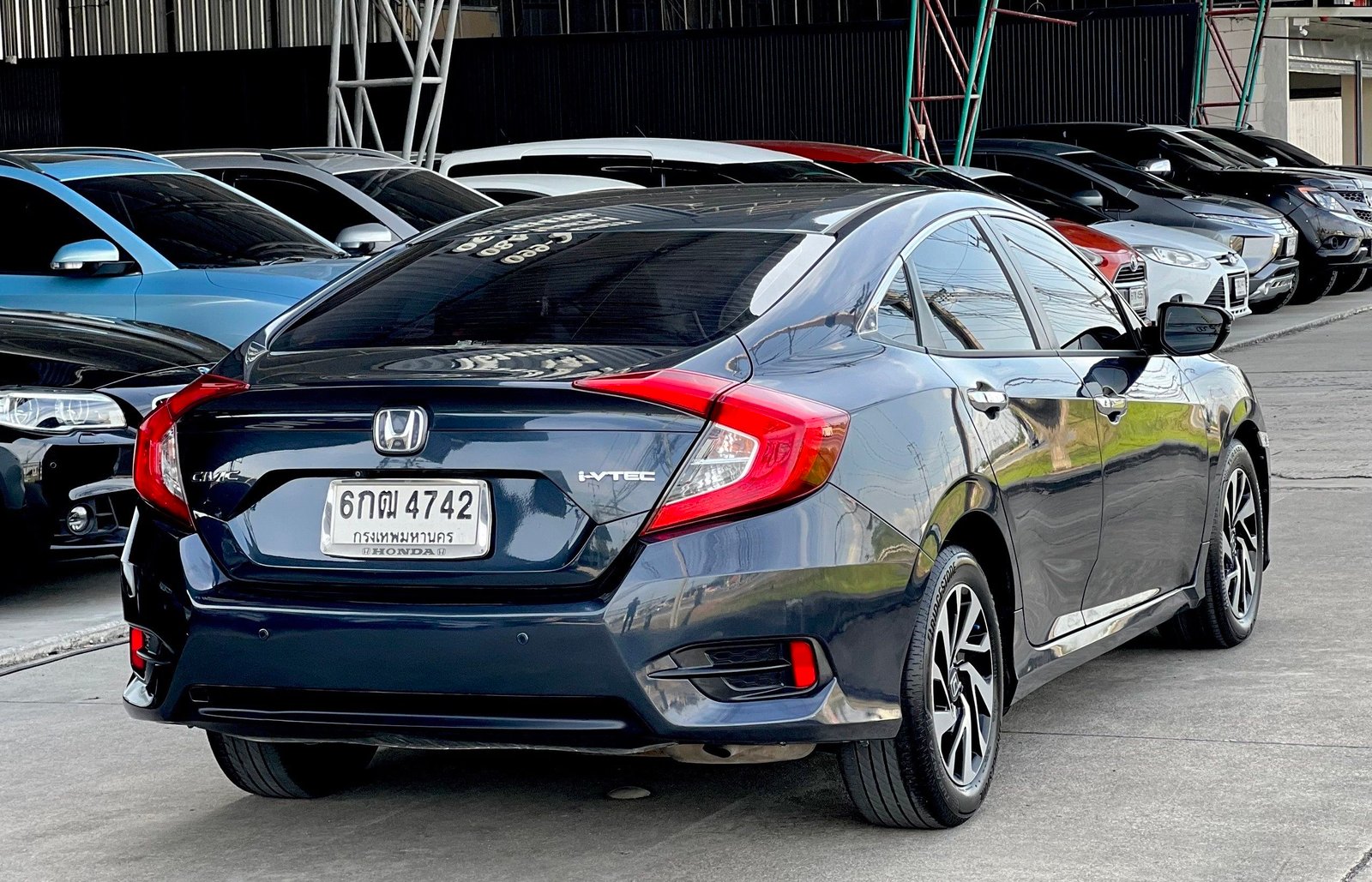 Civic FC 1.8 EL ตัว TOP มือเดียว สีหายาก ไม่เคยชน เครดิตดีฟรีดาวน์