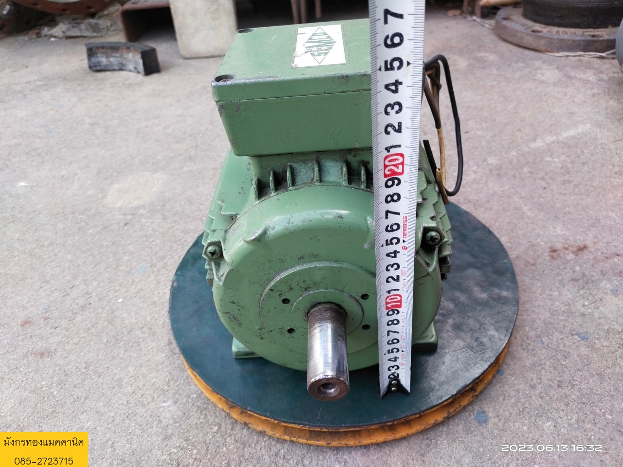 มอเตอร์ ยี่ห้อ SEMCO ขนาด 1.5 แรง สามเฟส 380V ความเร็วรอบ 1420 รอบต่อนาที สภาพดี ใช้งานได้ดีปกติ  ราคาตัวละ 1,700 บาทไม่รวมส่ง มี 1 ตัวค่ะ