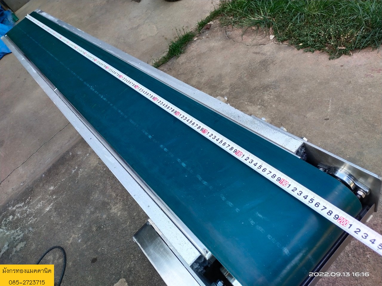 สายพานลำเลียง ขนาด 21x200x73 ซม. มอเตอร์เกียร์ Oriental moter  60w 220v มีตัวปรับความเร็วรอบ โครงสร้างอลูมิเนียมโปรไฟล์ จุดครอบมอเตอร์เป็นสแตนเลสหนา สภาพสวย ใช้งานได้ดีปกติ ราคา 8,900 บาทไม่รวมส่ง (พับขาส่งได้ค่ะ)