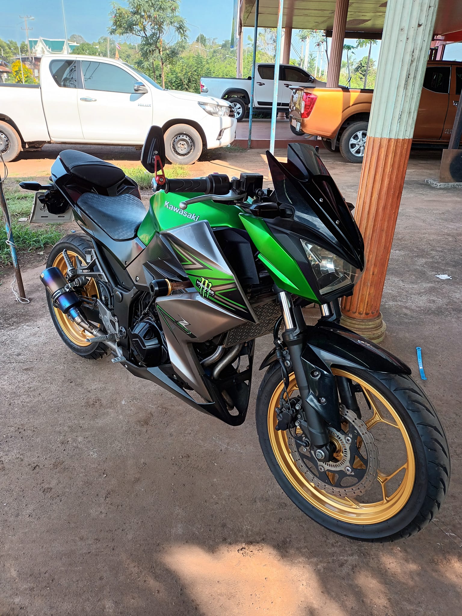 ขายลูกเดียว z300 abs 2016