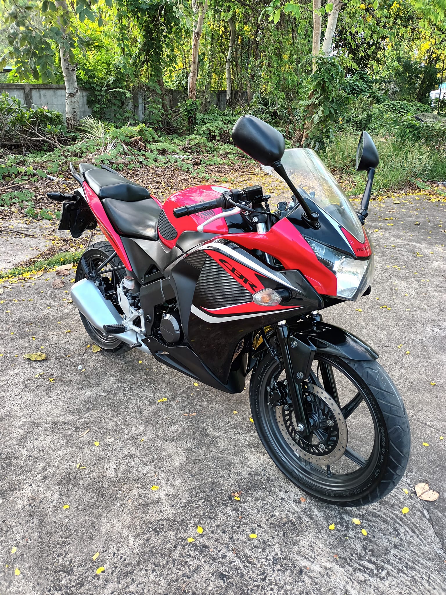 ขายลูกเดียว cbr150r รุ่นทนทึกสุดประหยัด ราคาถูกๆ ขายลูกเดียว cbr150r รุ่นทนทึกสุดประหยัด ราคาถูกๆ