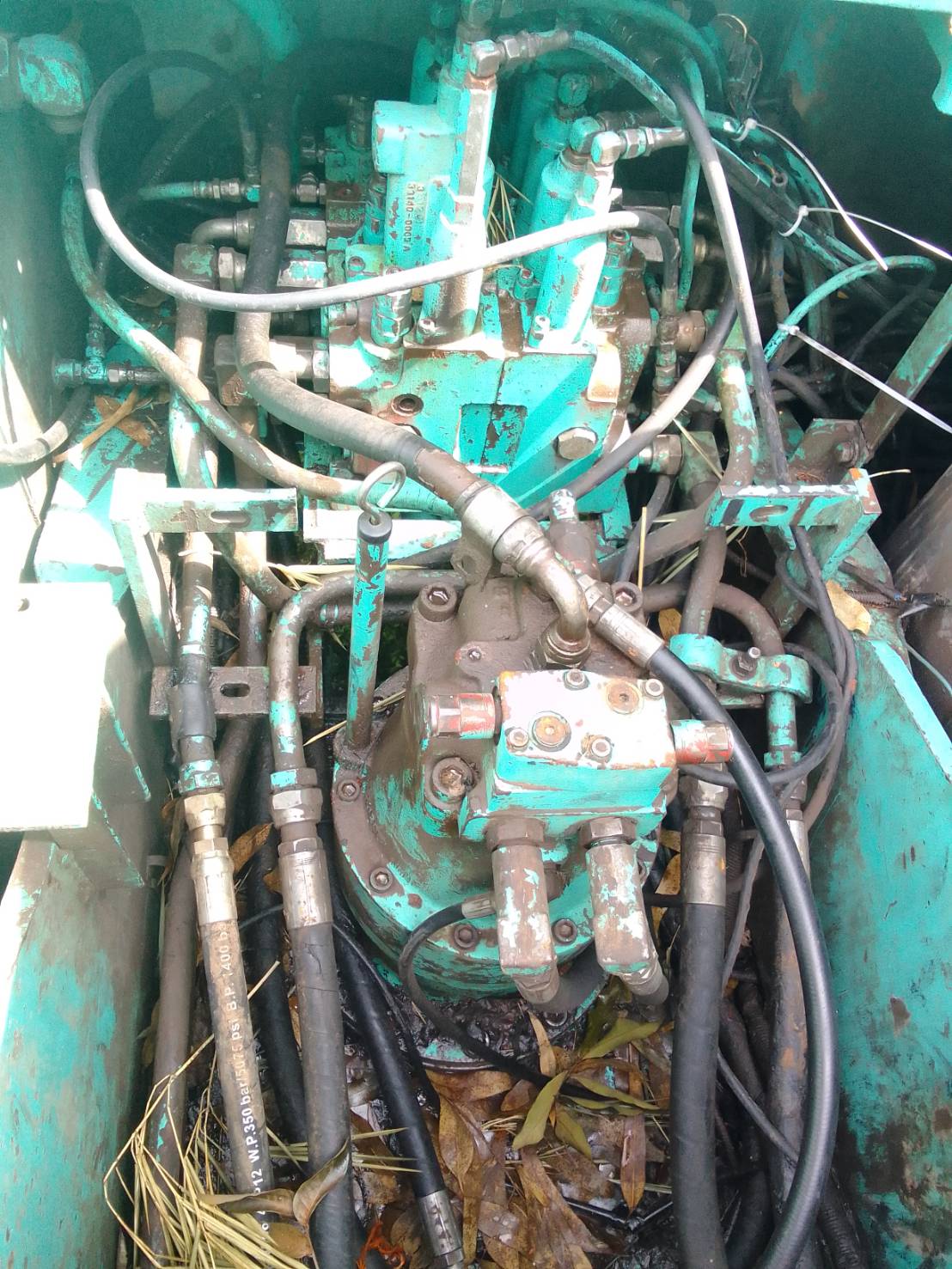 Kobelco sk200-5 พร้อมใช้งาน