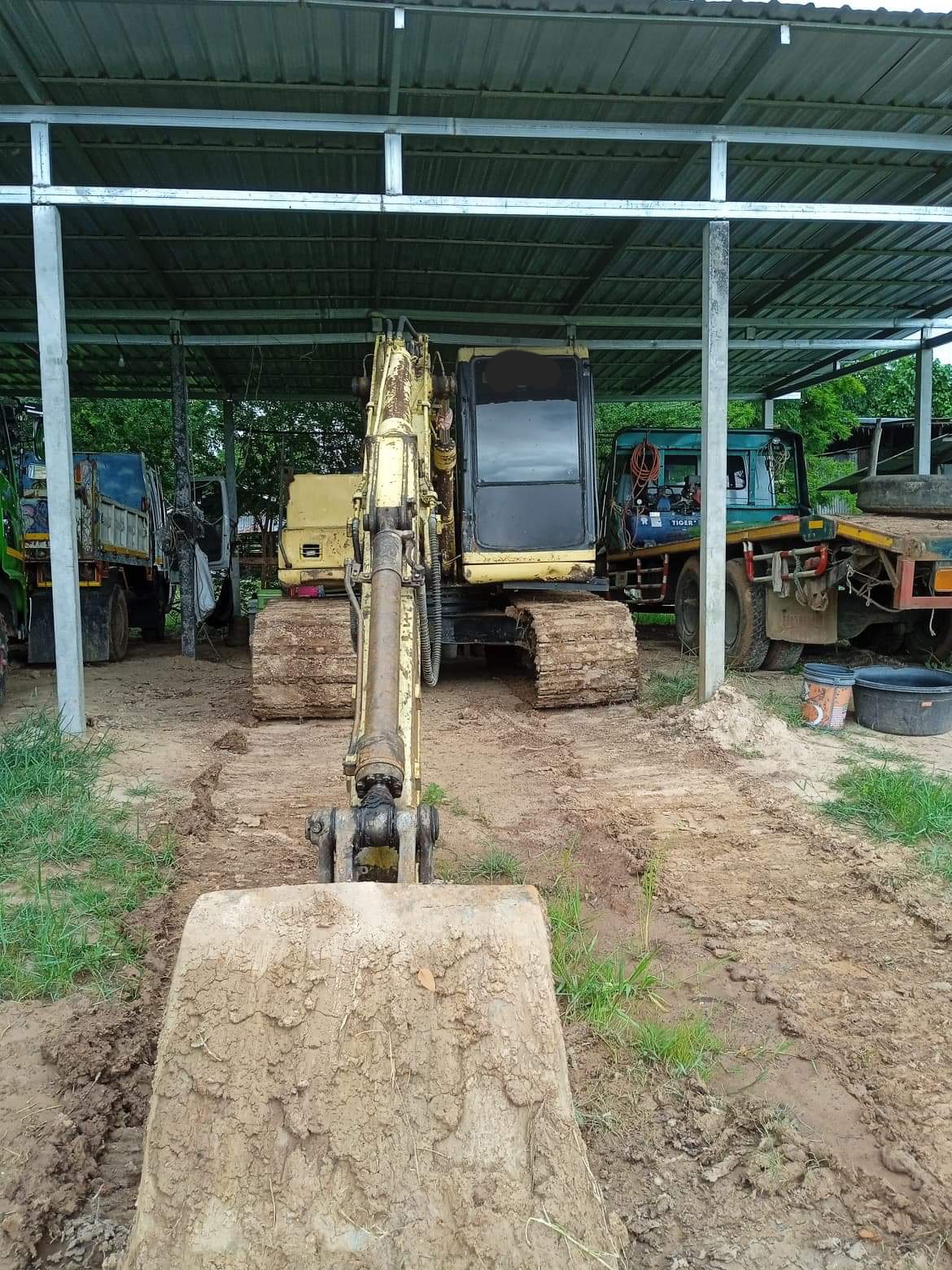 KOMATSU PC120-6 พร้อมใช้งาน