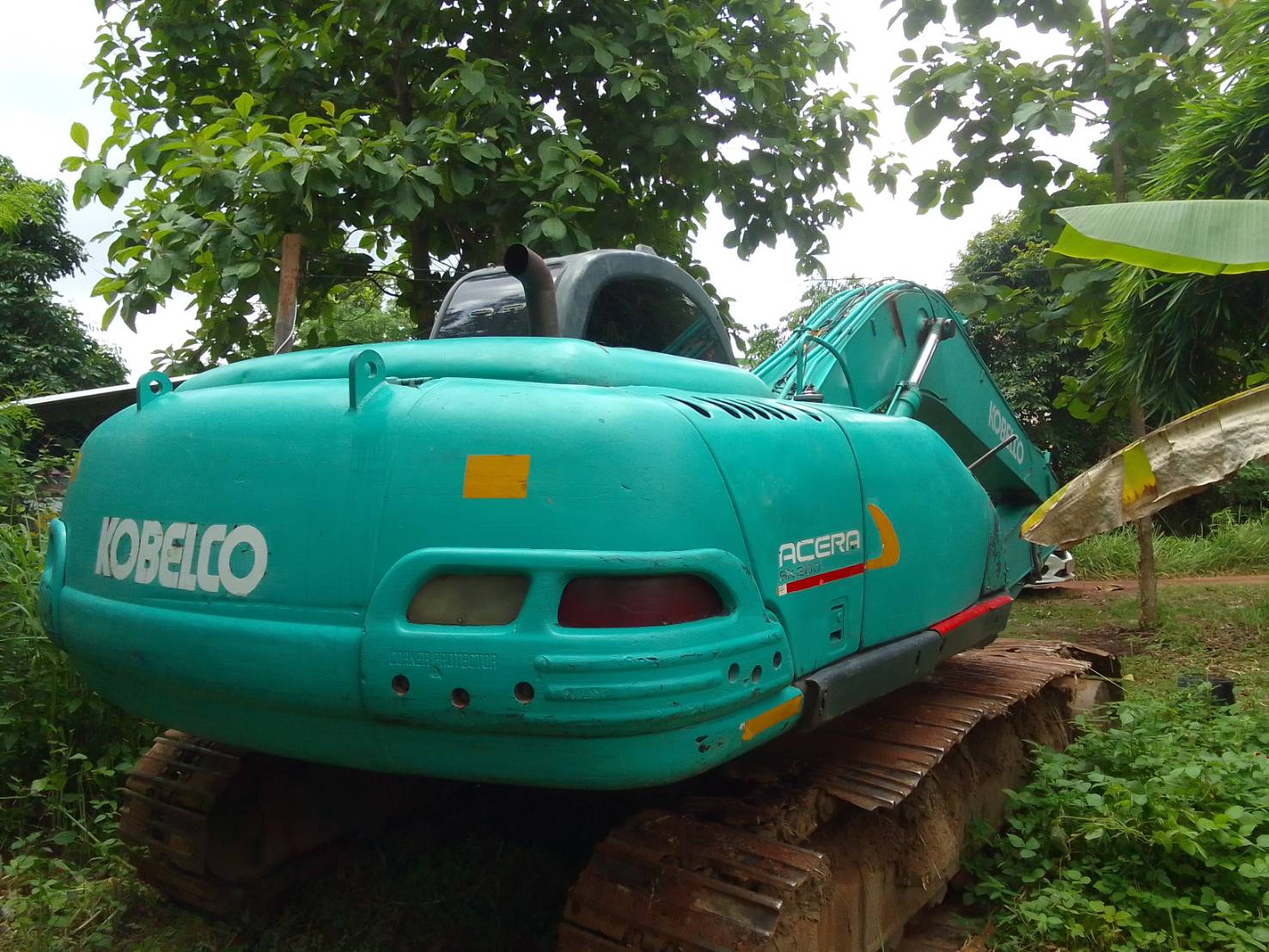 Kobelco sk200-5 พร้อมใช้งาน