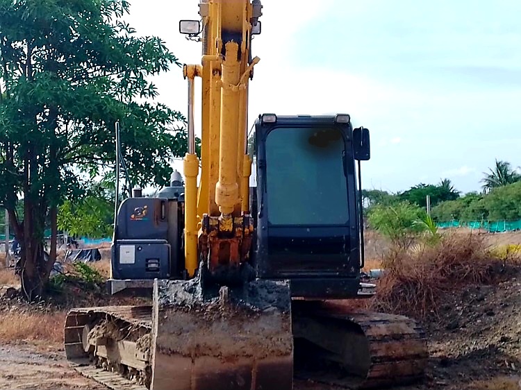 SUMITOMO. SH130-6 พร้อมใช้งาน 3000 ชั่วโมง