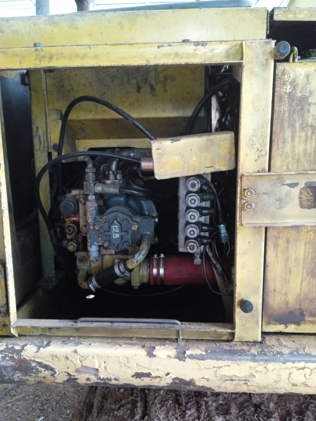 Komatsu pc100-6 Komatsu pc100-6