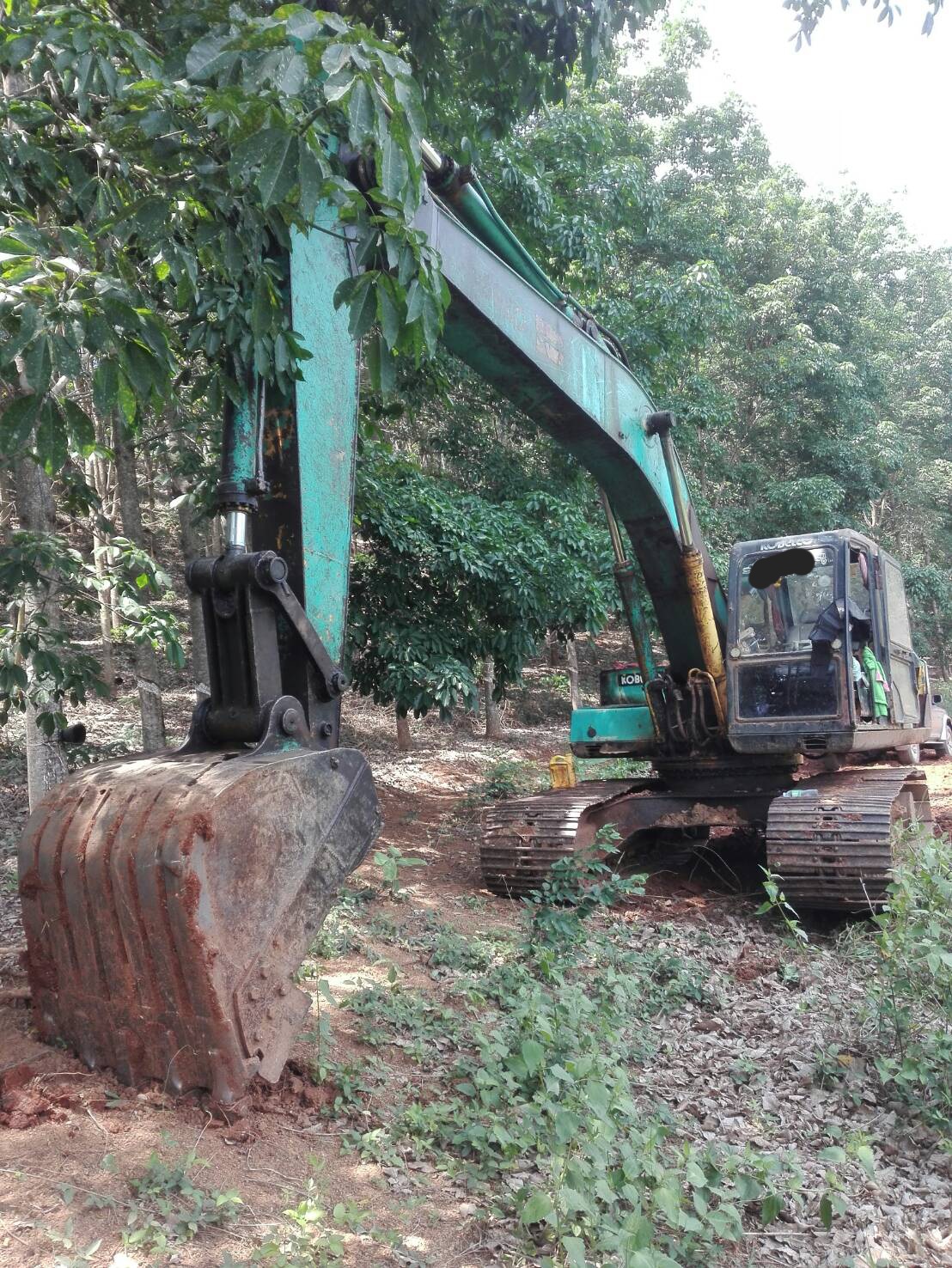 Kobelco sk200 มาค3 พร้อมใช้งาน