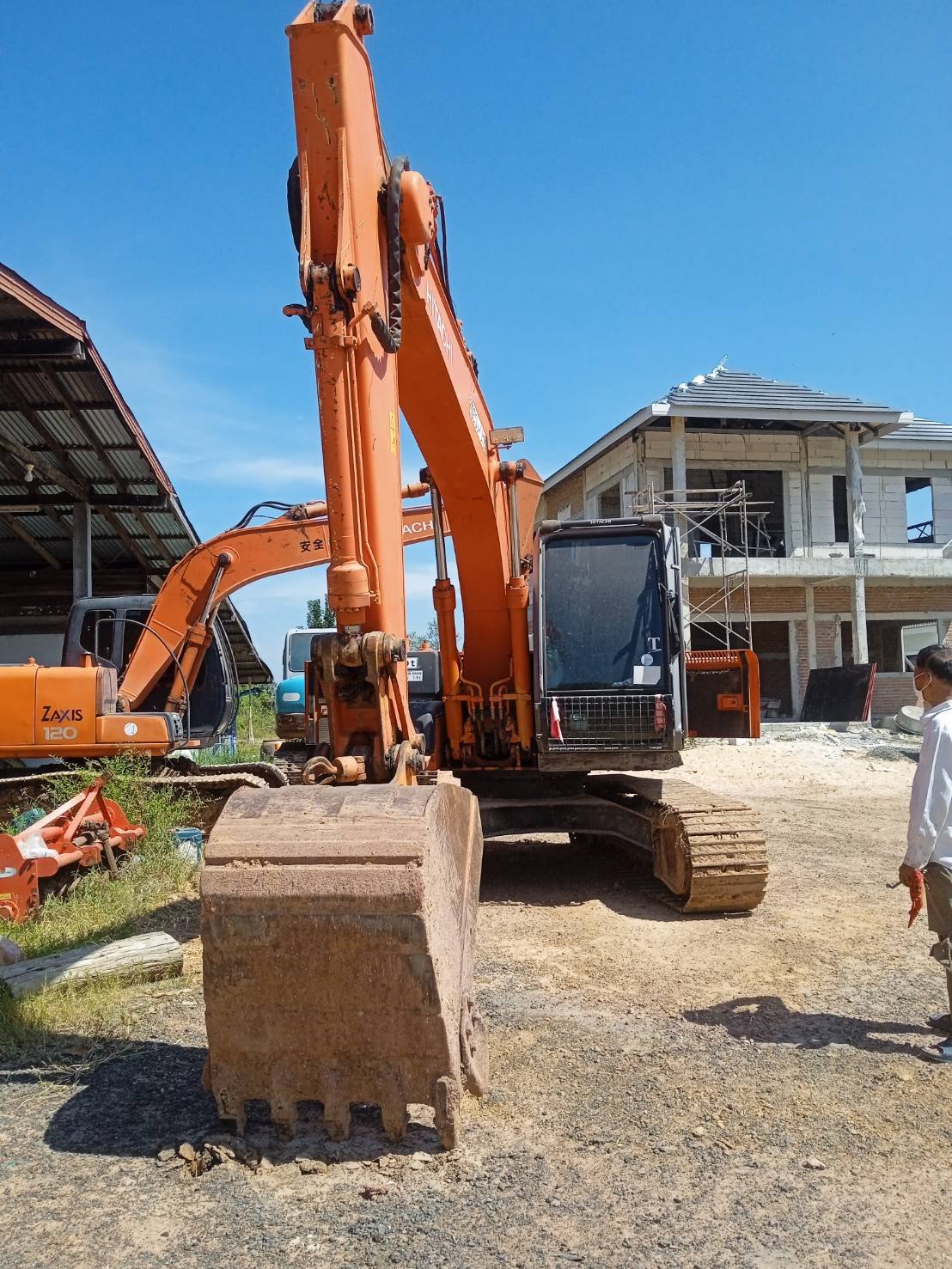 Hitachi zx120-1 พร้อมใช้งาน 6000 ชั่วโมง Hitachi zx120-1 พร้อมใช้งาน 6000 ชั่วโมง