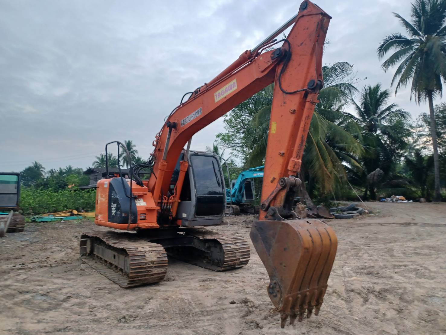HITACHI ZX135-1US พร้อมใช้งาน